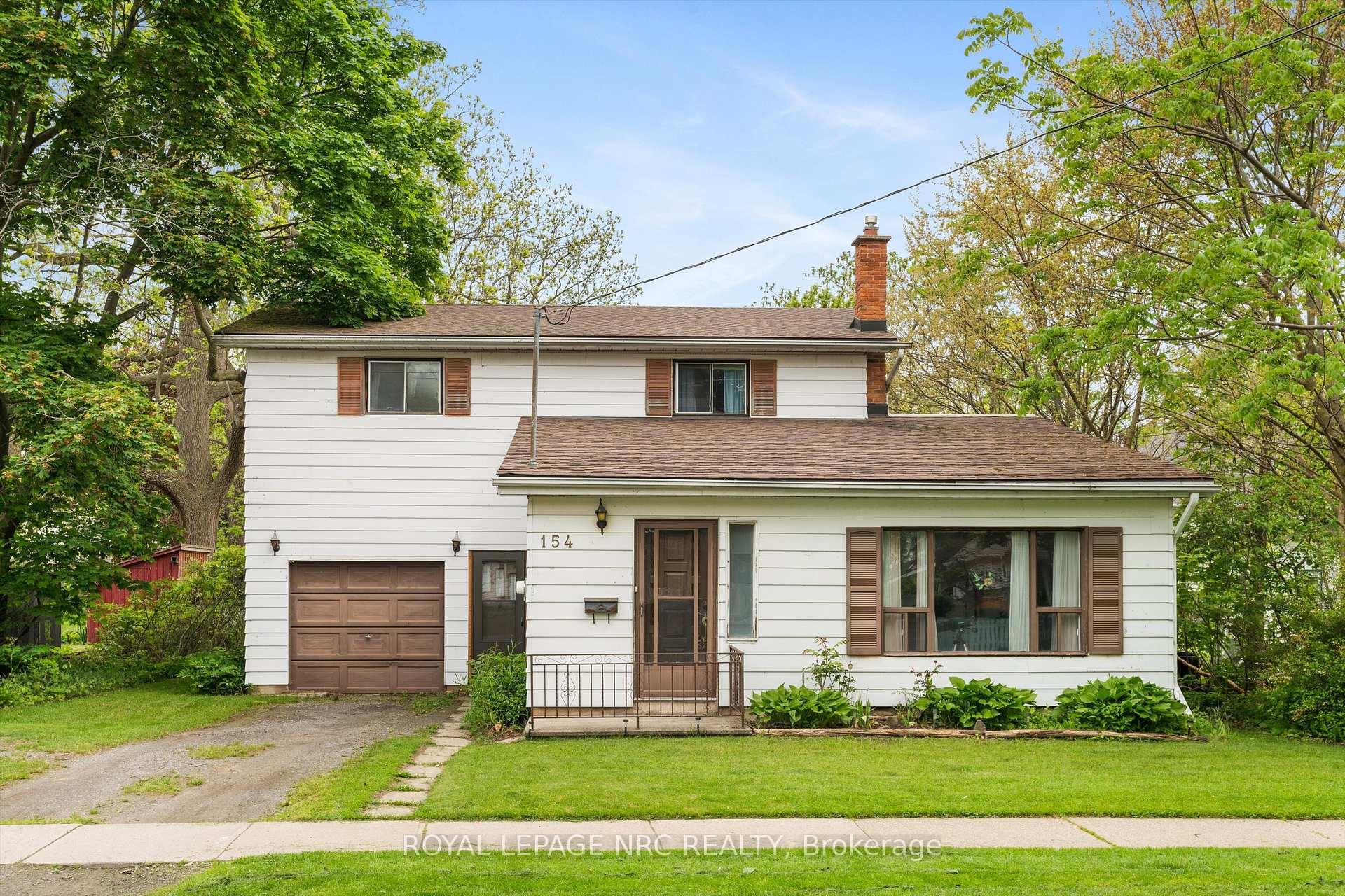 Front of 154 Dalhousie Avenue