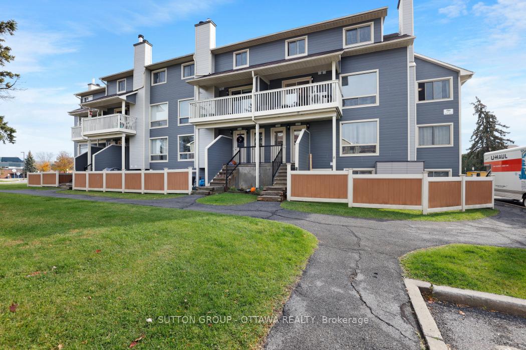Photo 2 of Unit 62B, 794 St. Andre Drive, Ottawa, Hiawatha Park/Convent Glen — HOMEH