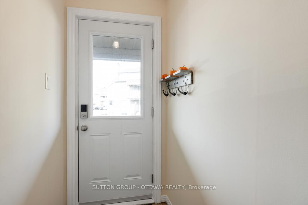 Photo 6 of Unit 62B, 794 St. Andre Drive, Ottawa, Hiawatha Park/Convent Glen — HOMEH
