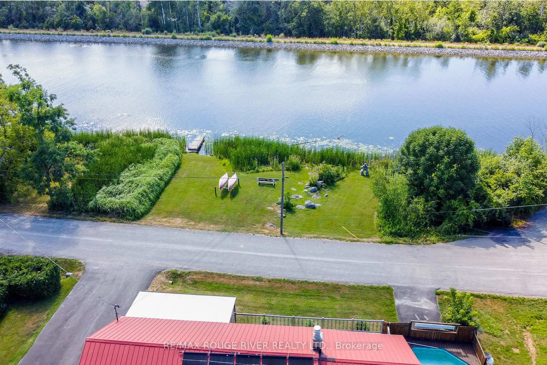 Photo 6 of 810 Canal Road, Douro-Dummer — HOMEH