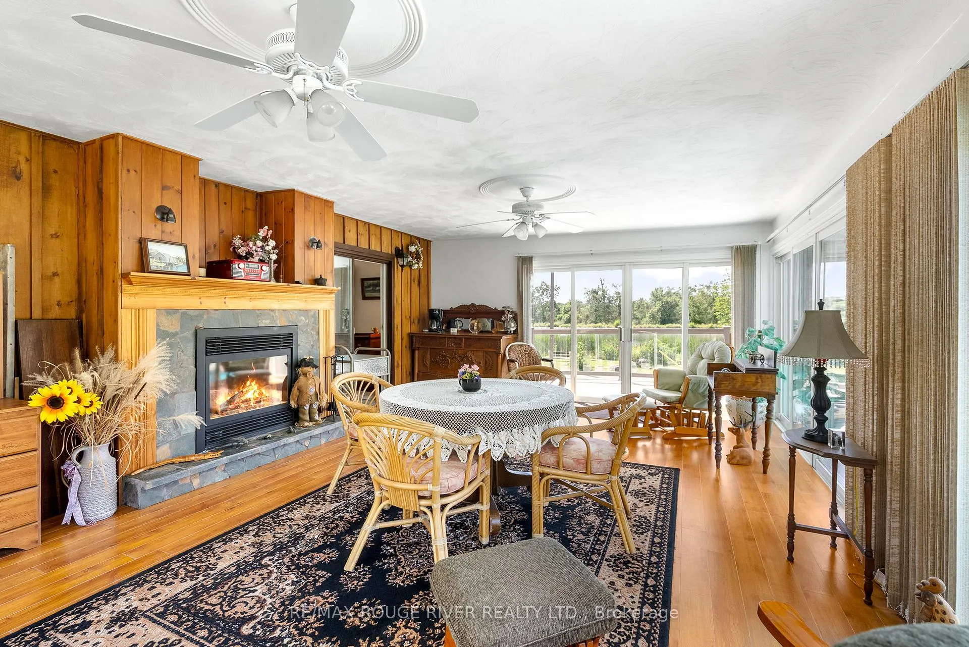 Photo 19 of 810 Canal Road, Douro-Dummer — HOMEH