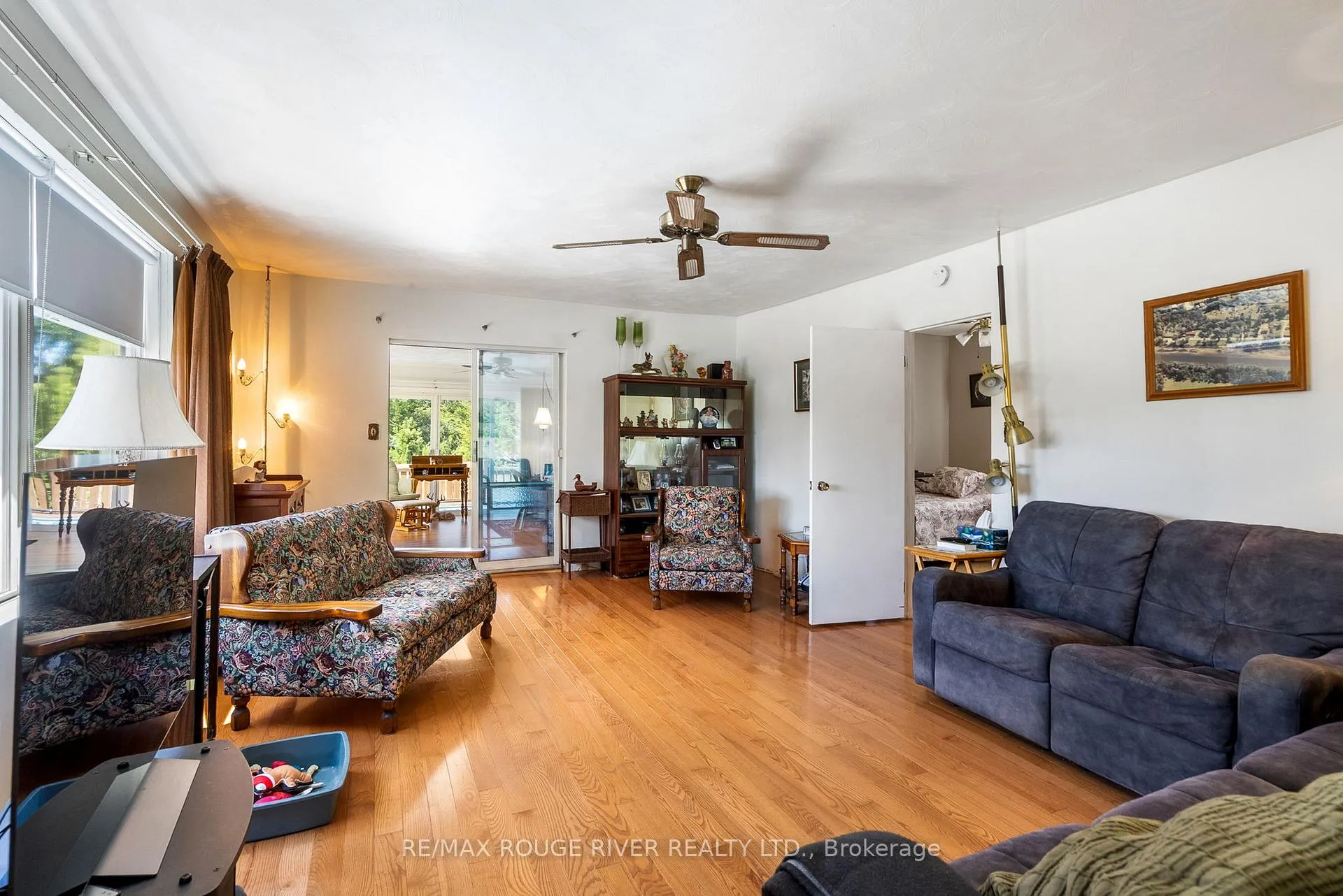 Photo 21 of 810 Canal Road, Douro-Dummer — HOMEH