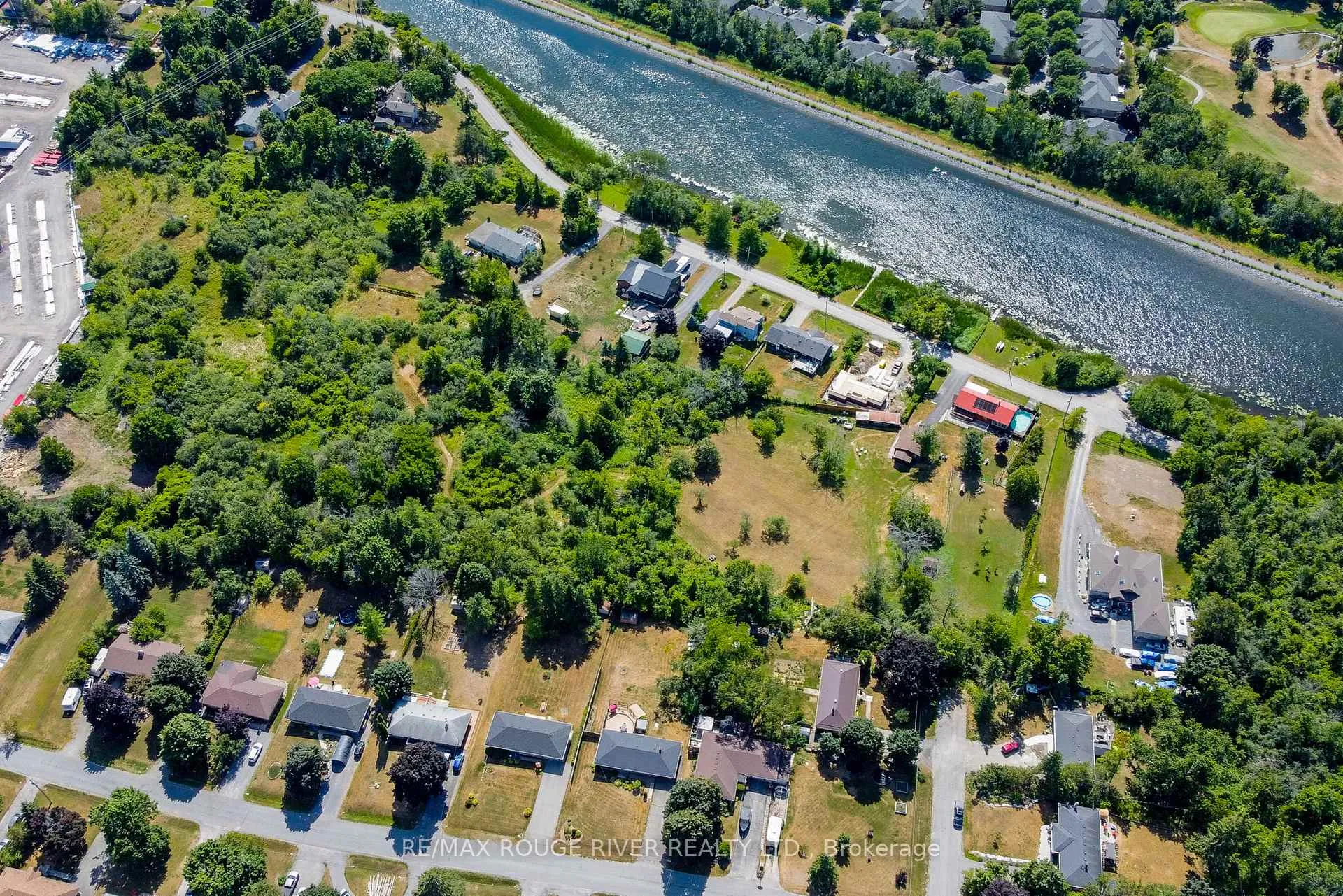 Photo 44 of 810 Canal Road, Douro-Dummer — HOMEH