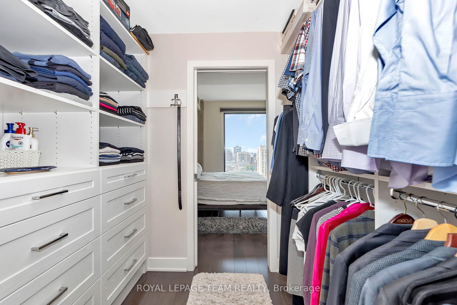 Photo 6 of Unit 2106, 20 Daly Avenue, Ottawa, Sandy Hill — HOMEH