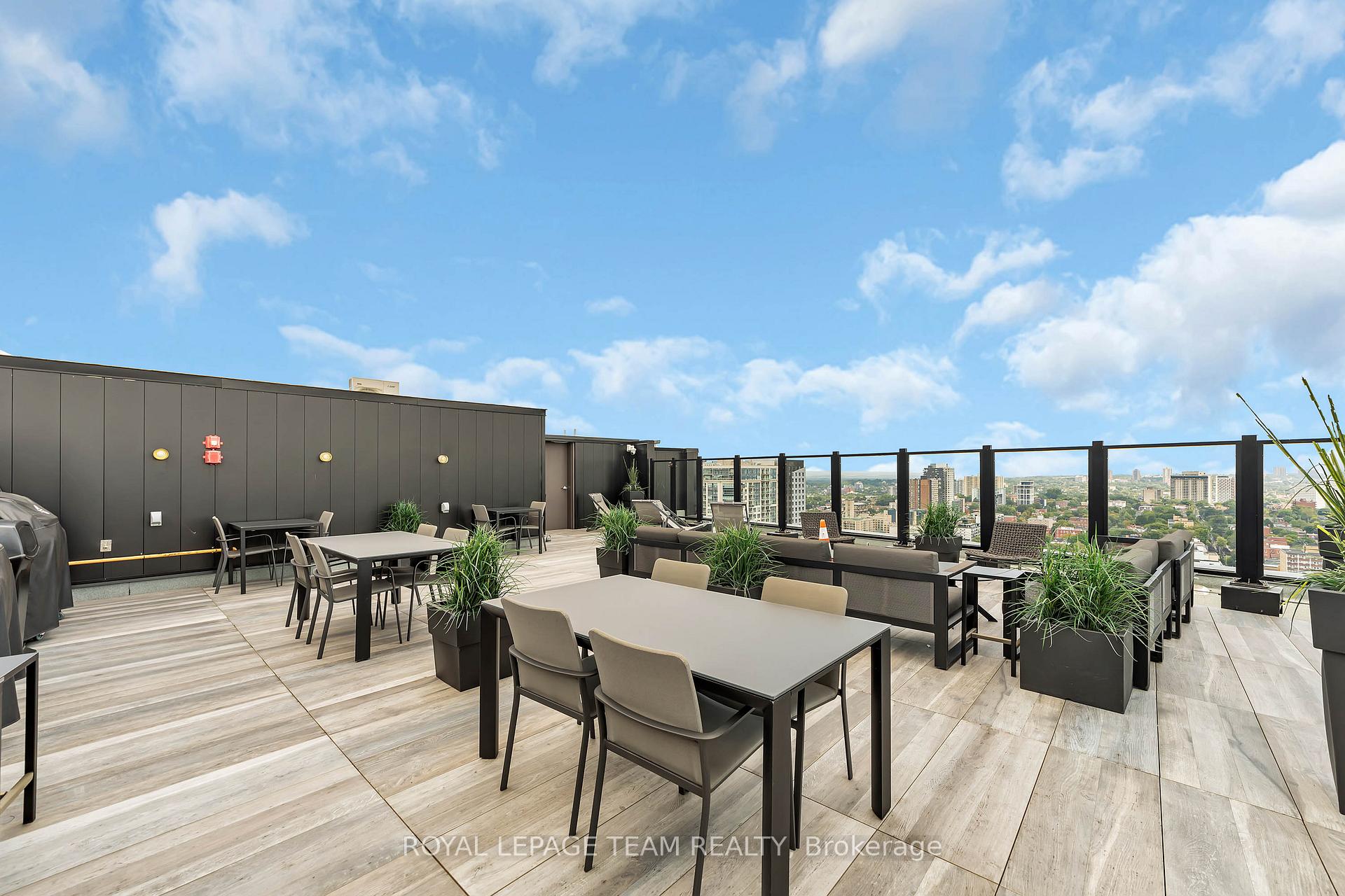 Photo 19 of Unit 2106, 20 Daly Avenue, Ottawa, Sandy Hill — HOMEH