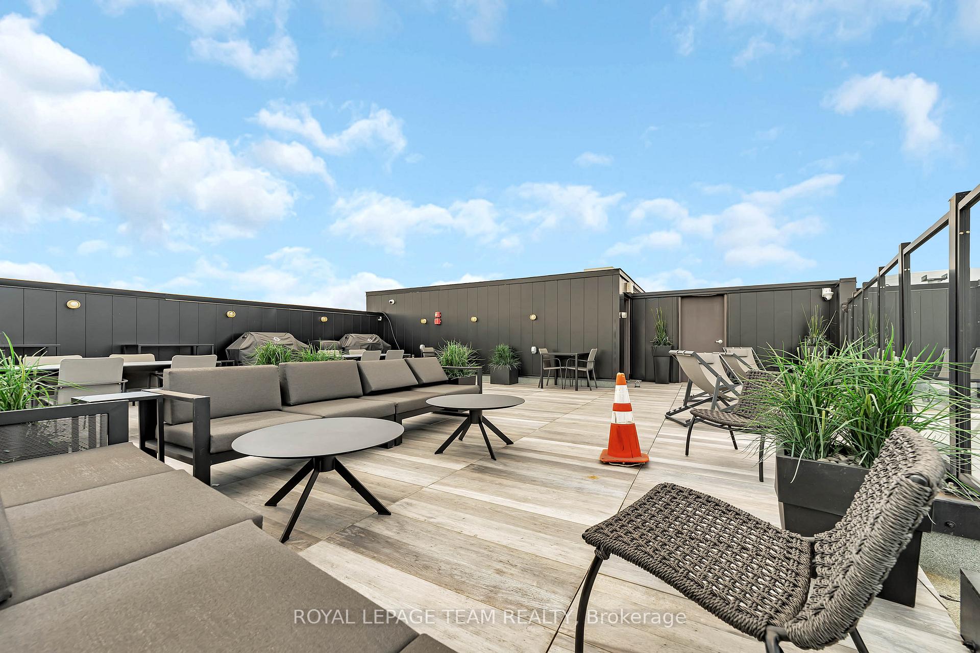 Photo 20 of Unit 2106, 20 Daly Avenue, Ottawa, Sandy Hill — HOMEH