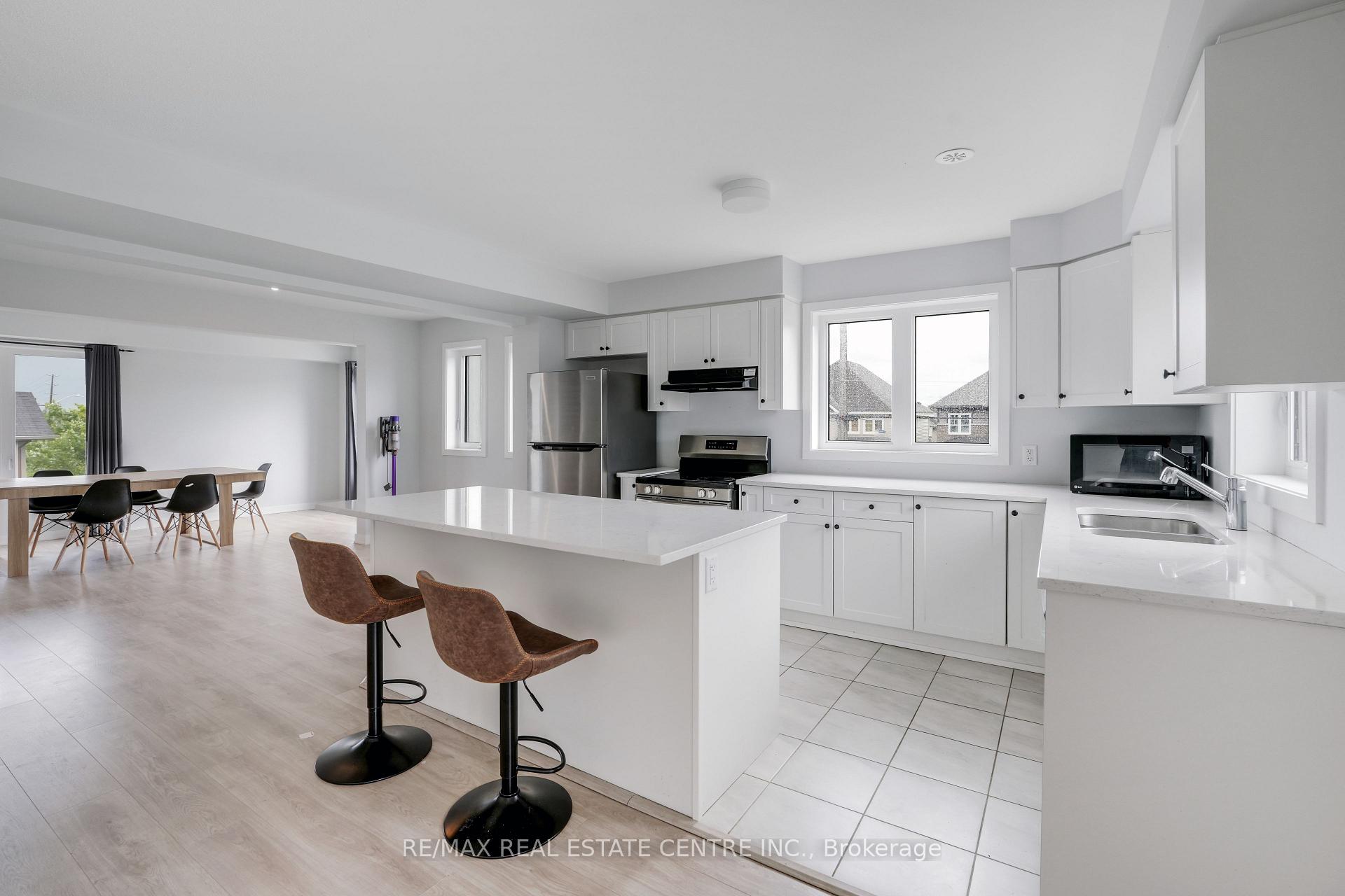 Photo 12 of 740 Kinstead Pvt, Ottawa, Stittsville (North) — HOMEH