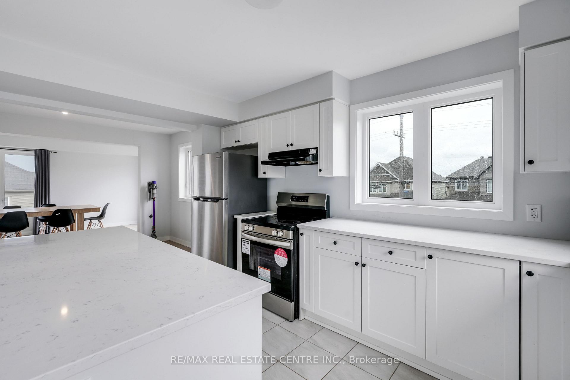 Photo 13 of 740 Kinstead Pvt, Ottawa, Stittsville (North) — HOMEH