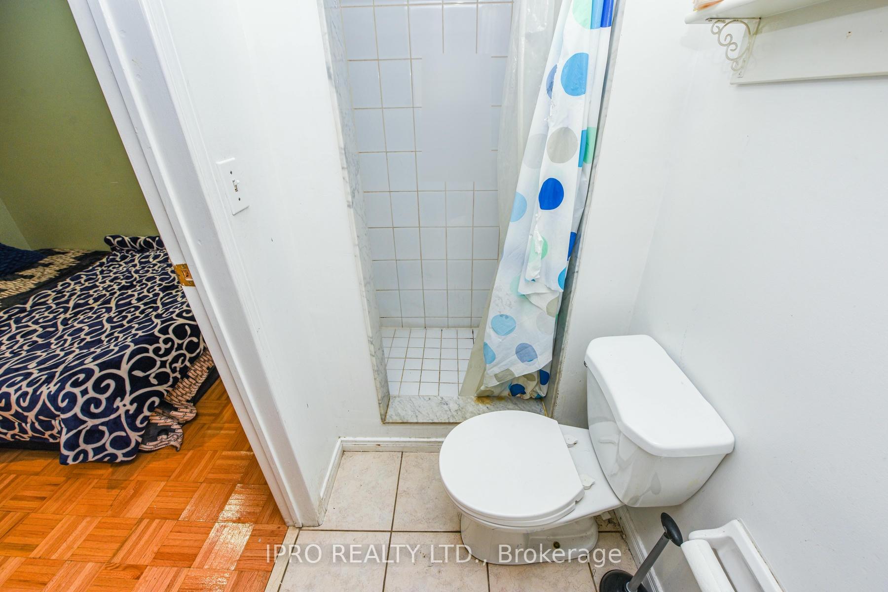 Photo 28 of 22 Desert Sand Drive, Brampton, Sandringham-Wellington — HOMEH