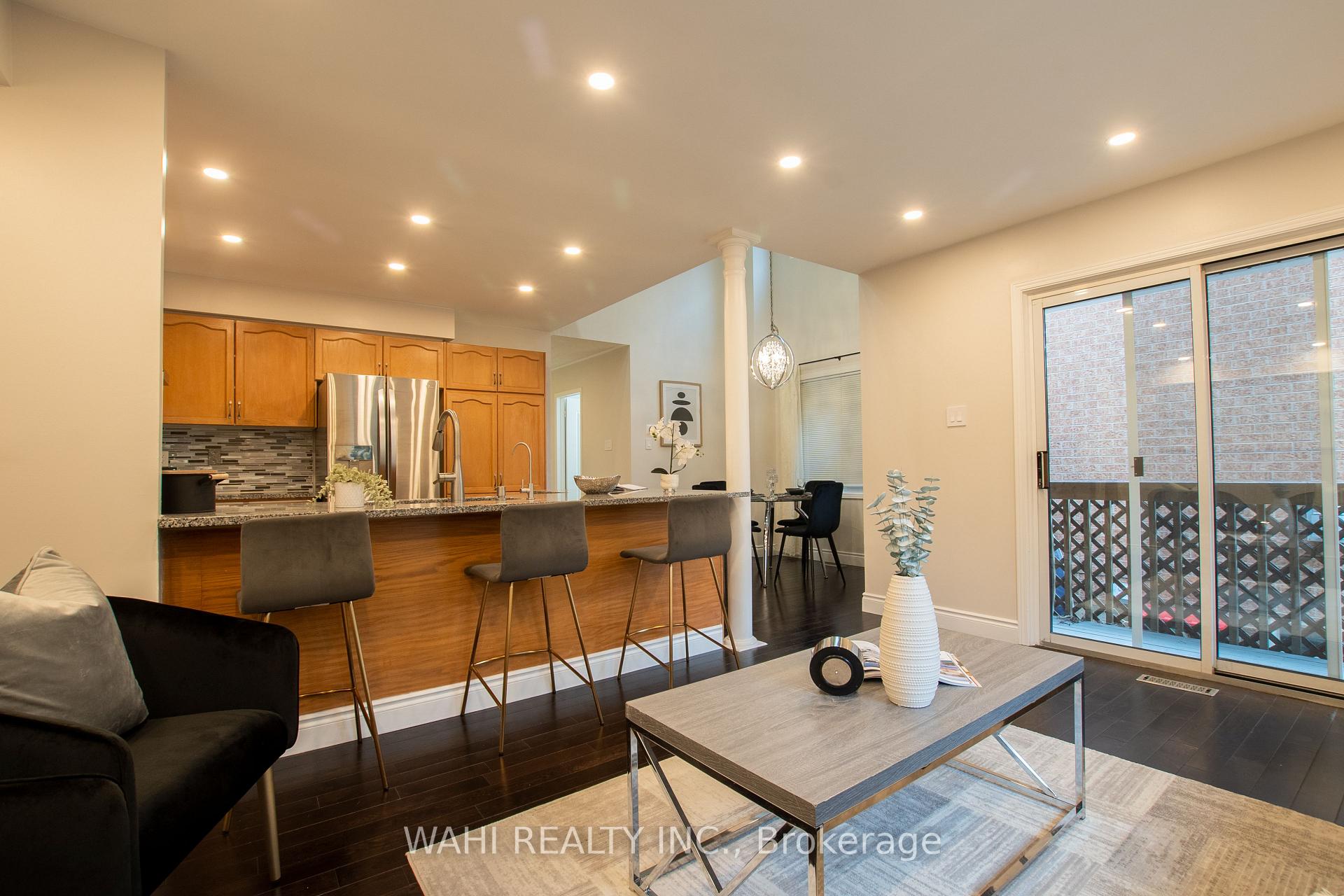 Photo 12 of 45 Harnesworth Crescent, Hamilton, Waterdown — HOMEH