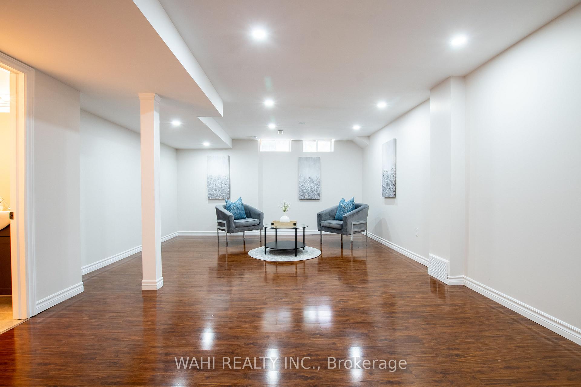 Photo 25 of 45 Harnesworth Crescent, Hamilton, Waterdown — HOMEH