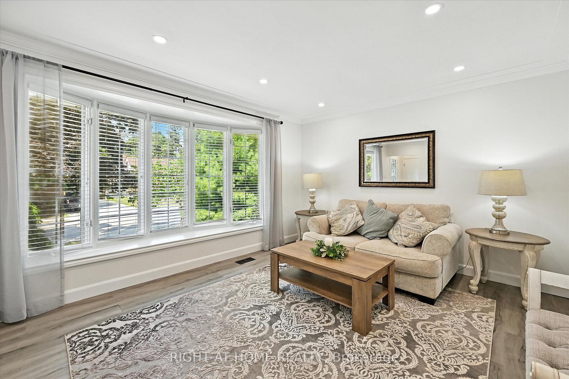 Photo 8 of 157 West 19th Street, Hamilton, Buchanan — HOMEH