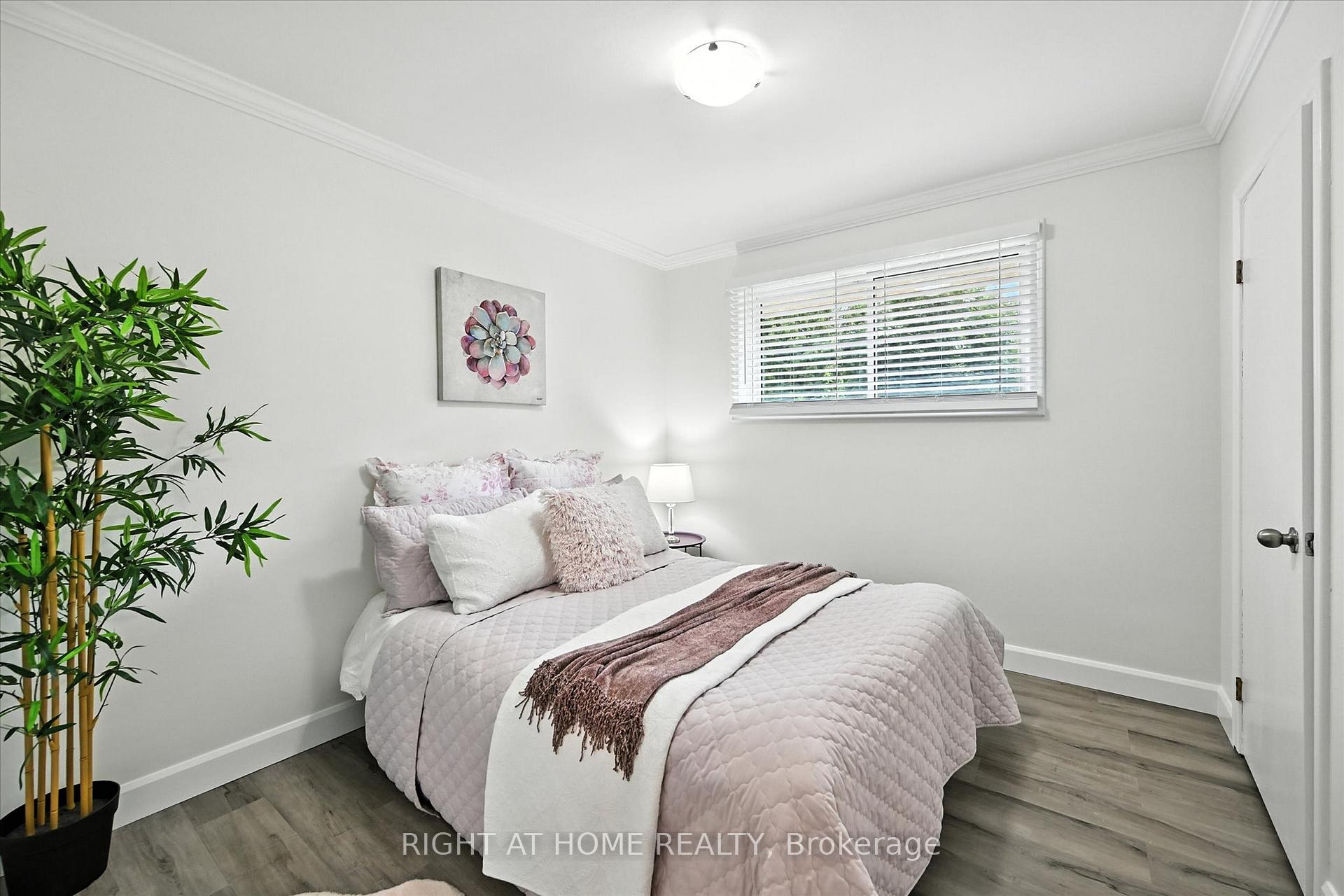 Photo 21 of 157 West 19th Street, Hamilton, Buchanan — HOMEH