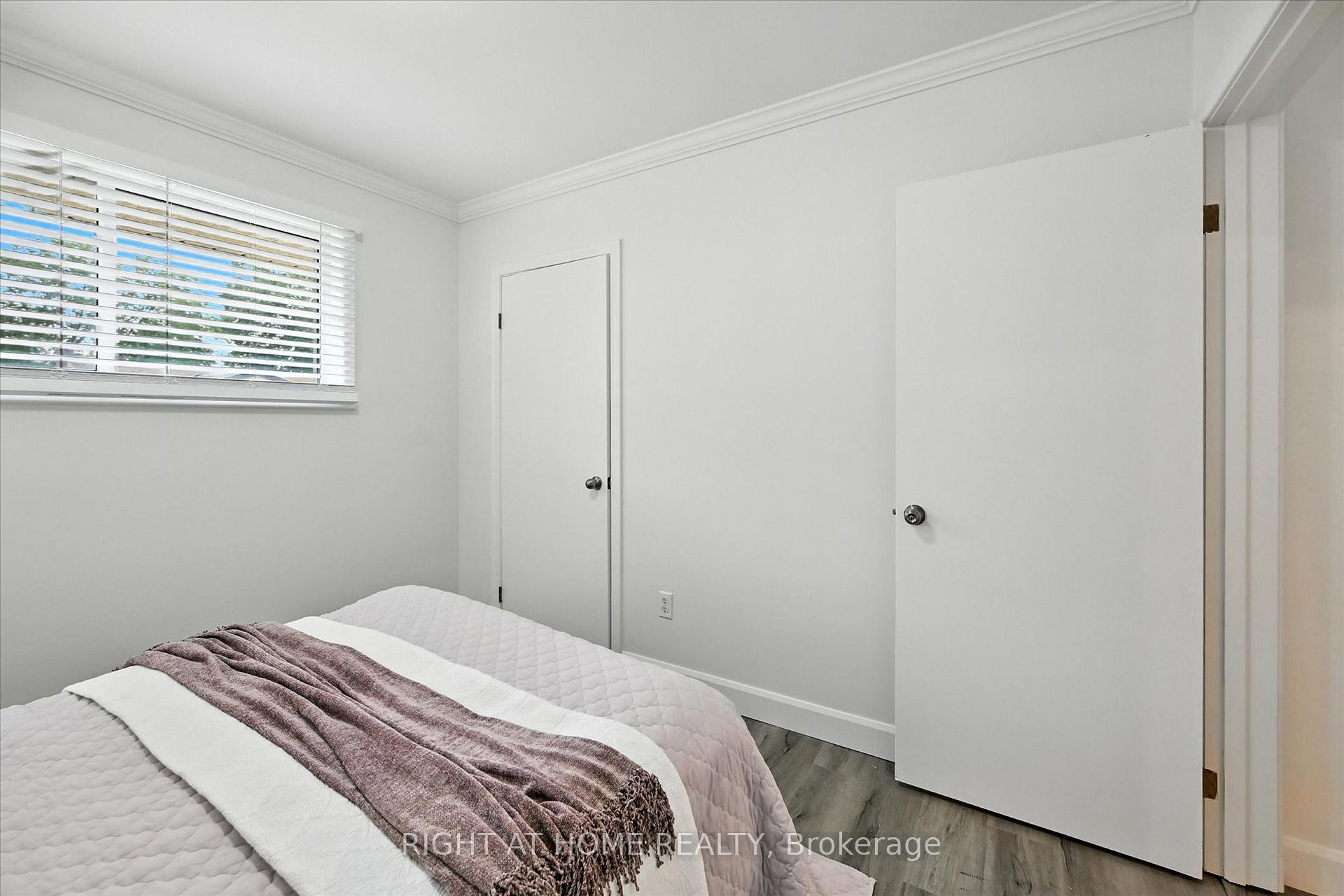 Photo 23 of 157 West 19th Street, Hamilton, Buchanan — HOMEH