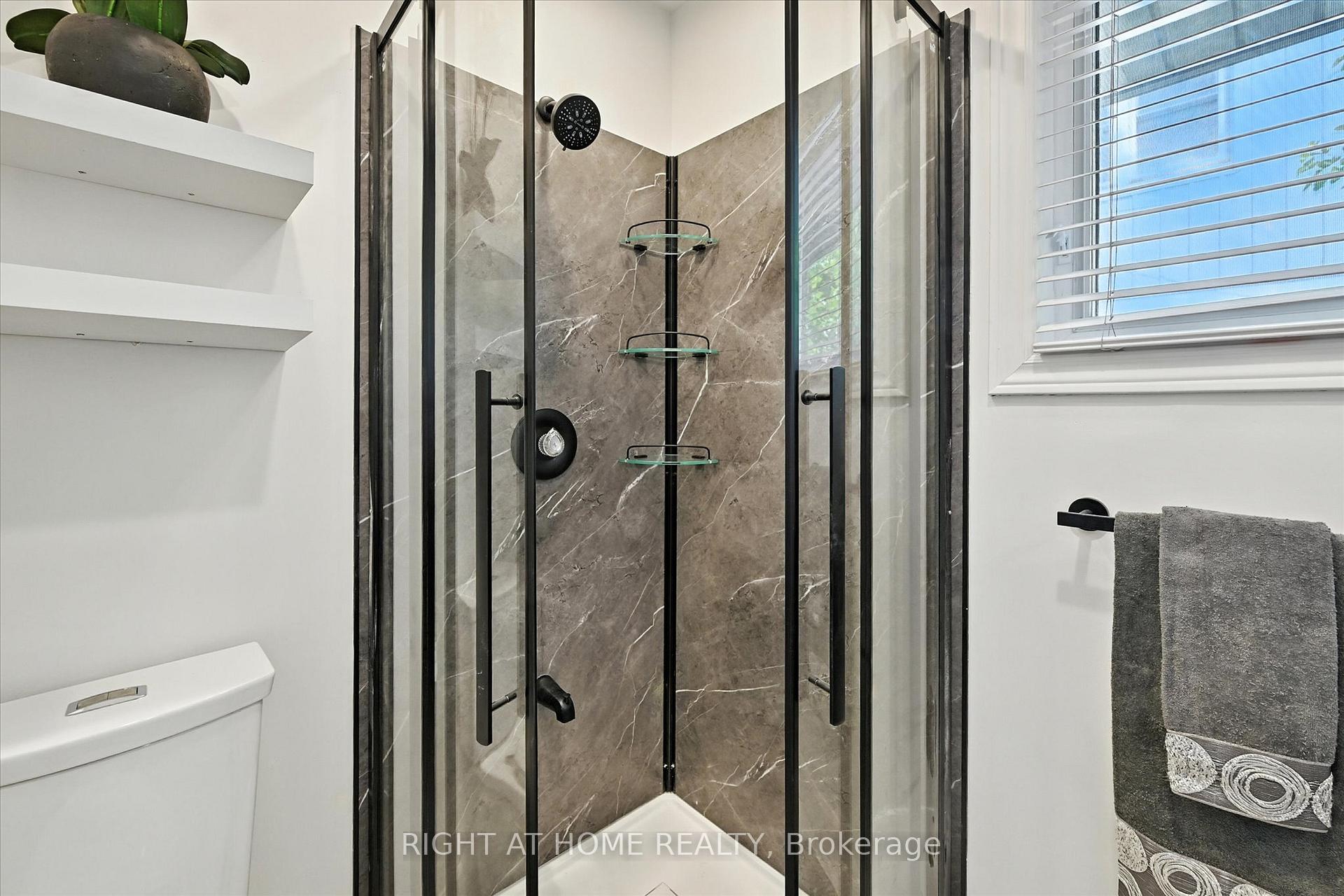 Photo 27 of 157 West 19th Street, Hamilton, Buchanan — HOMEH