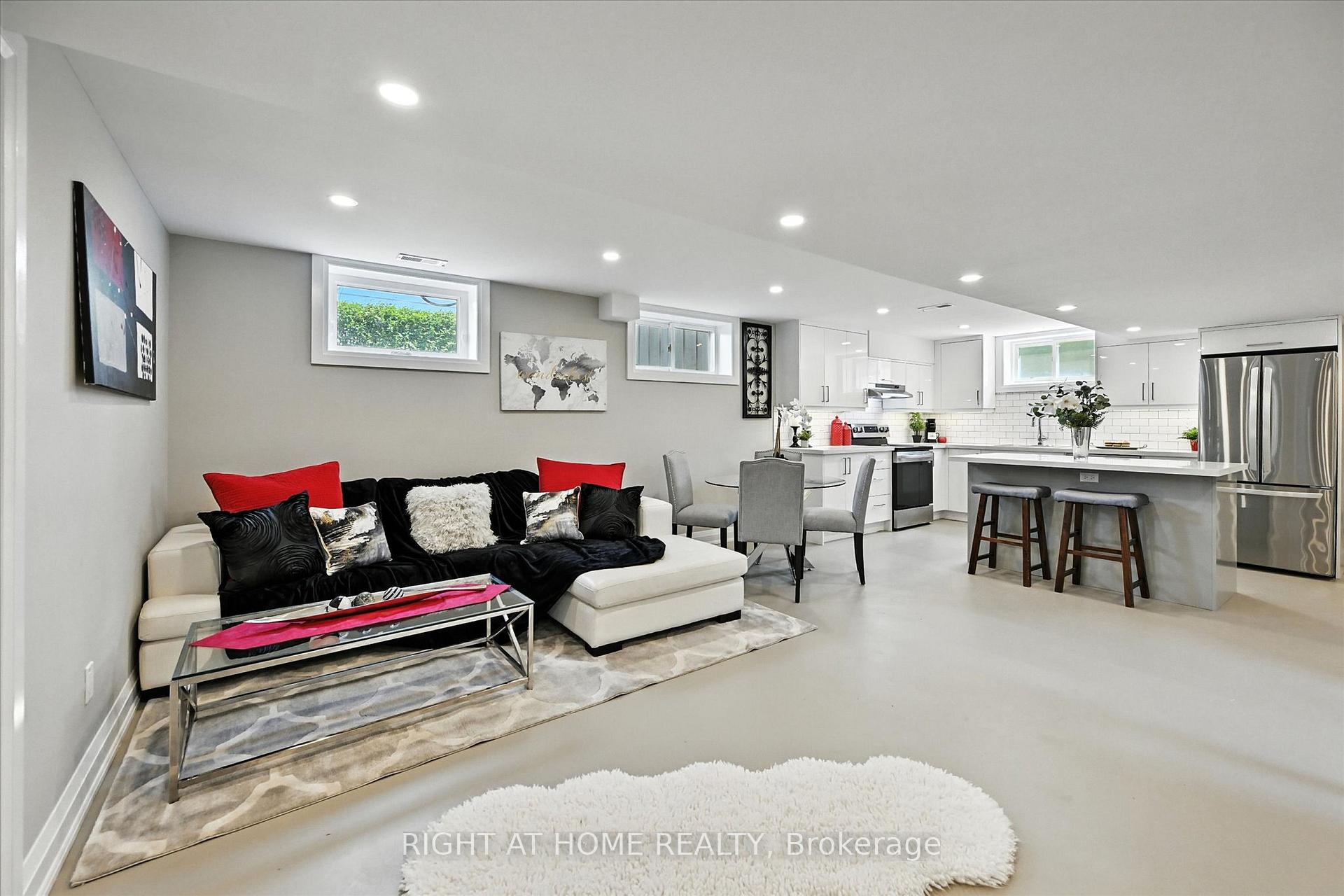 Photo 31 of 157 West 19th Street, Hamilton, Buchanan — HOMEH