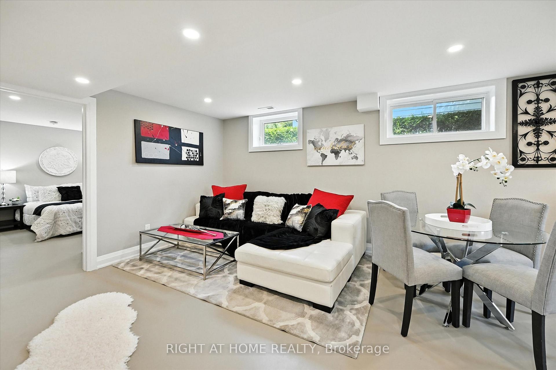 Photo 32 of 157 West 19th Street, Hamilton, Buchanan — HOMEH