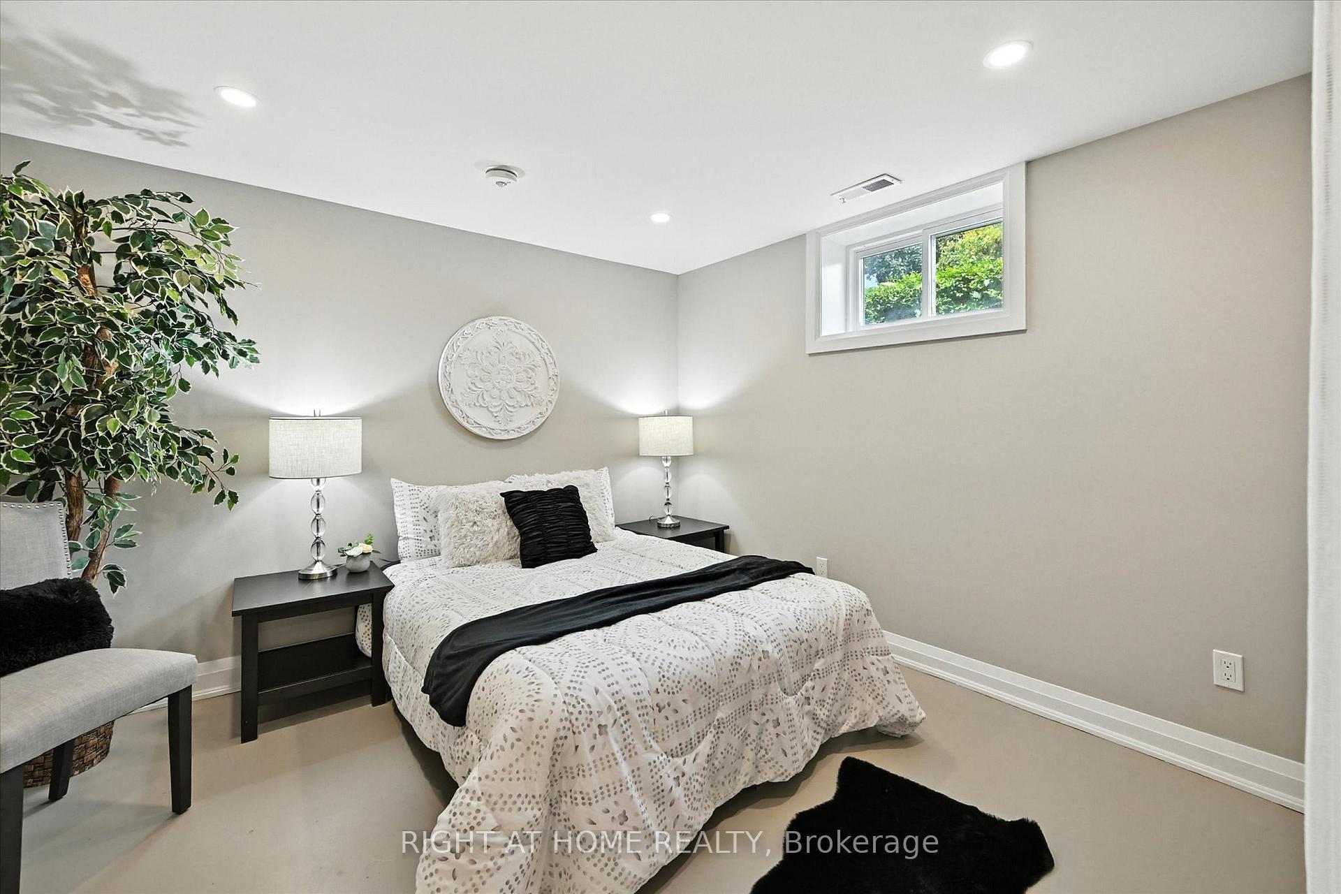 Photo 39 of 157 West 19th Street, Hamilton, Buchanan — HOMEH
