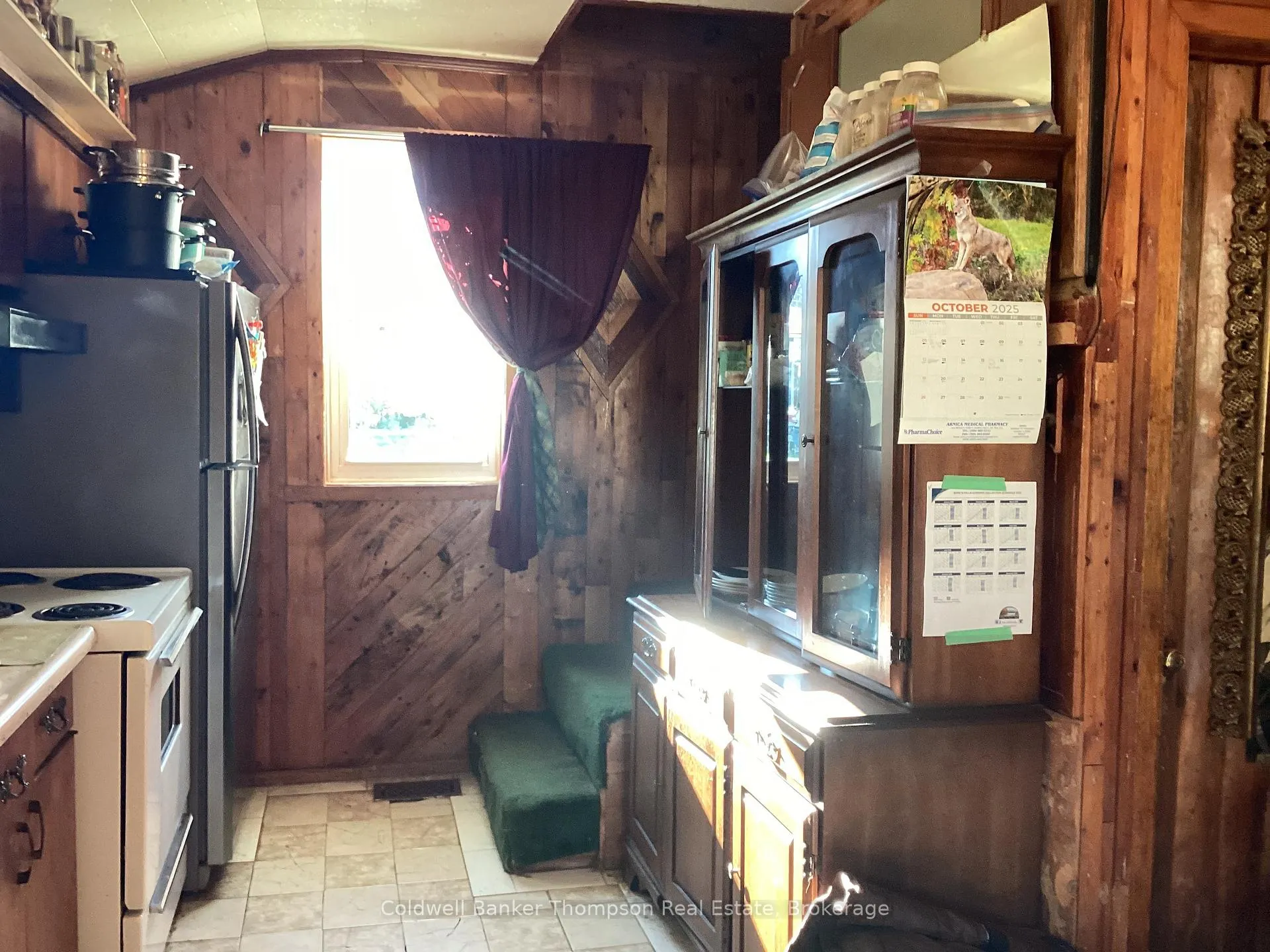 Photo 5 of 204 Queen Street, Burk's Falls — HOMEH
