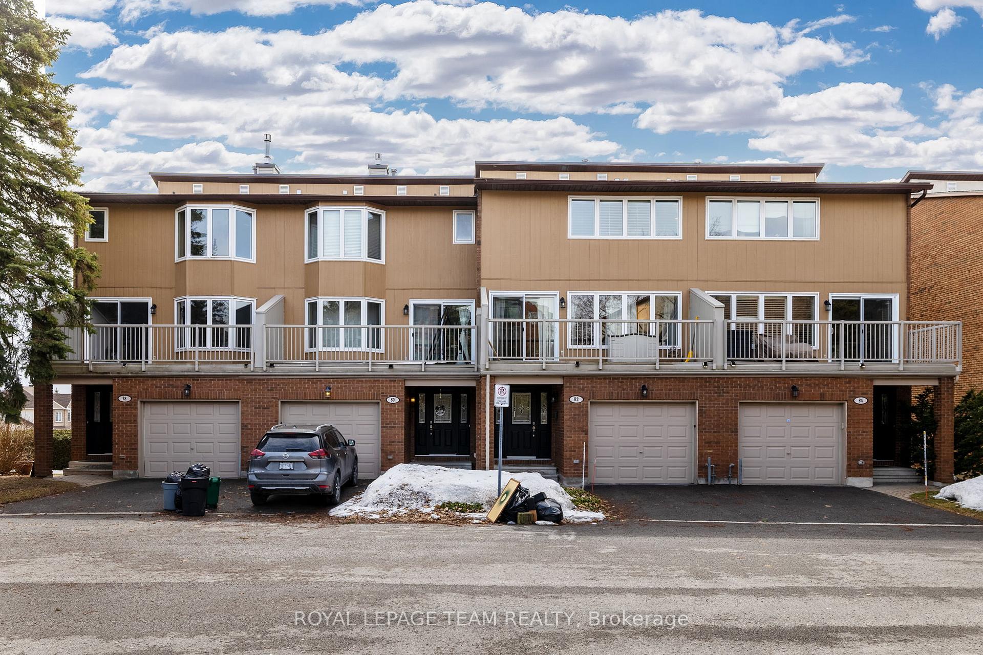Photo 2 of Unit 41, 82 Winbro Avenue, Ottawa, Hunt Club/Western Community — HOMEH