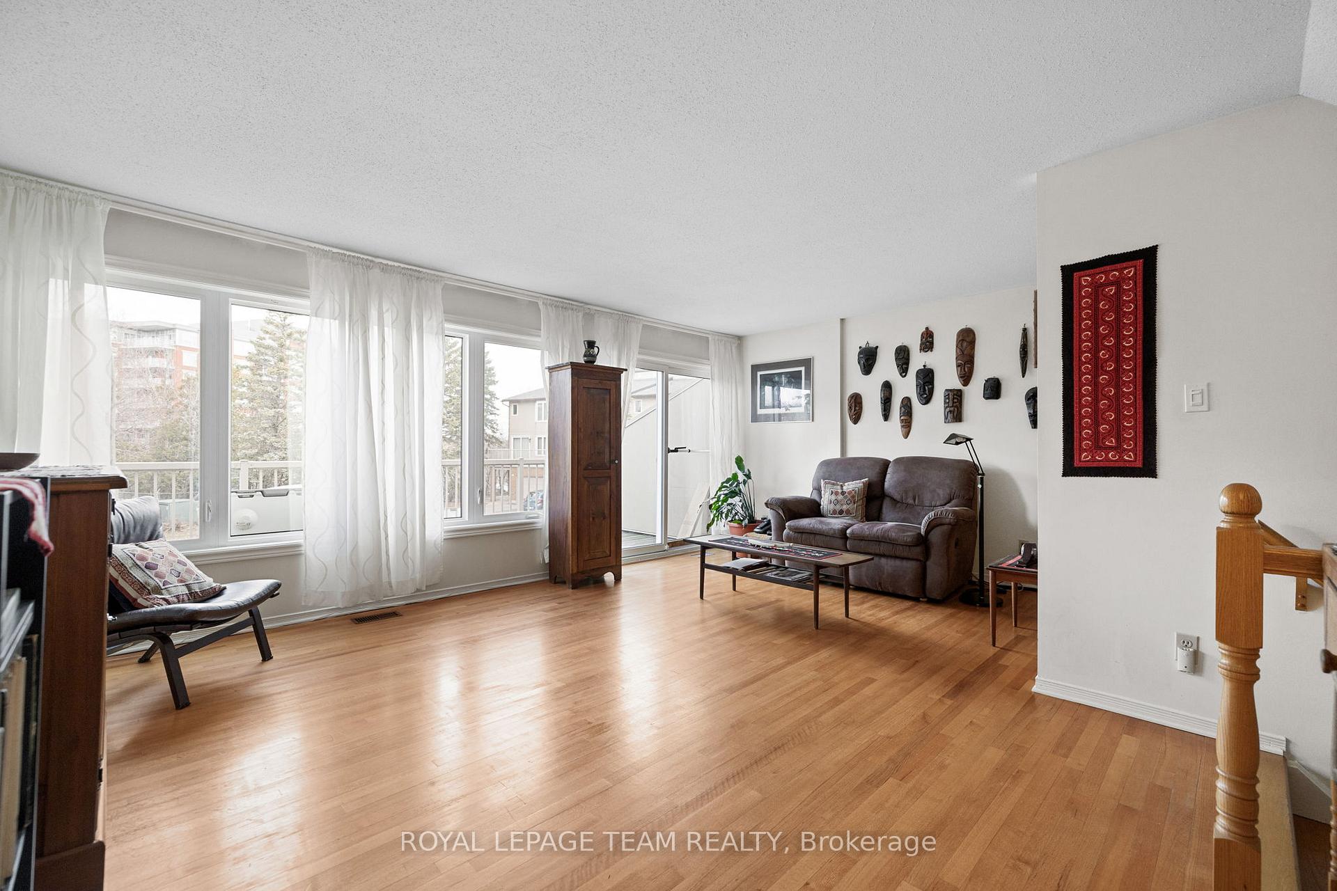 Photo 10 of Unit 41, 82 Winbro Avenue, Ottawa, Hunt Club/Western Community — HOMEH