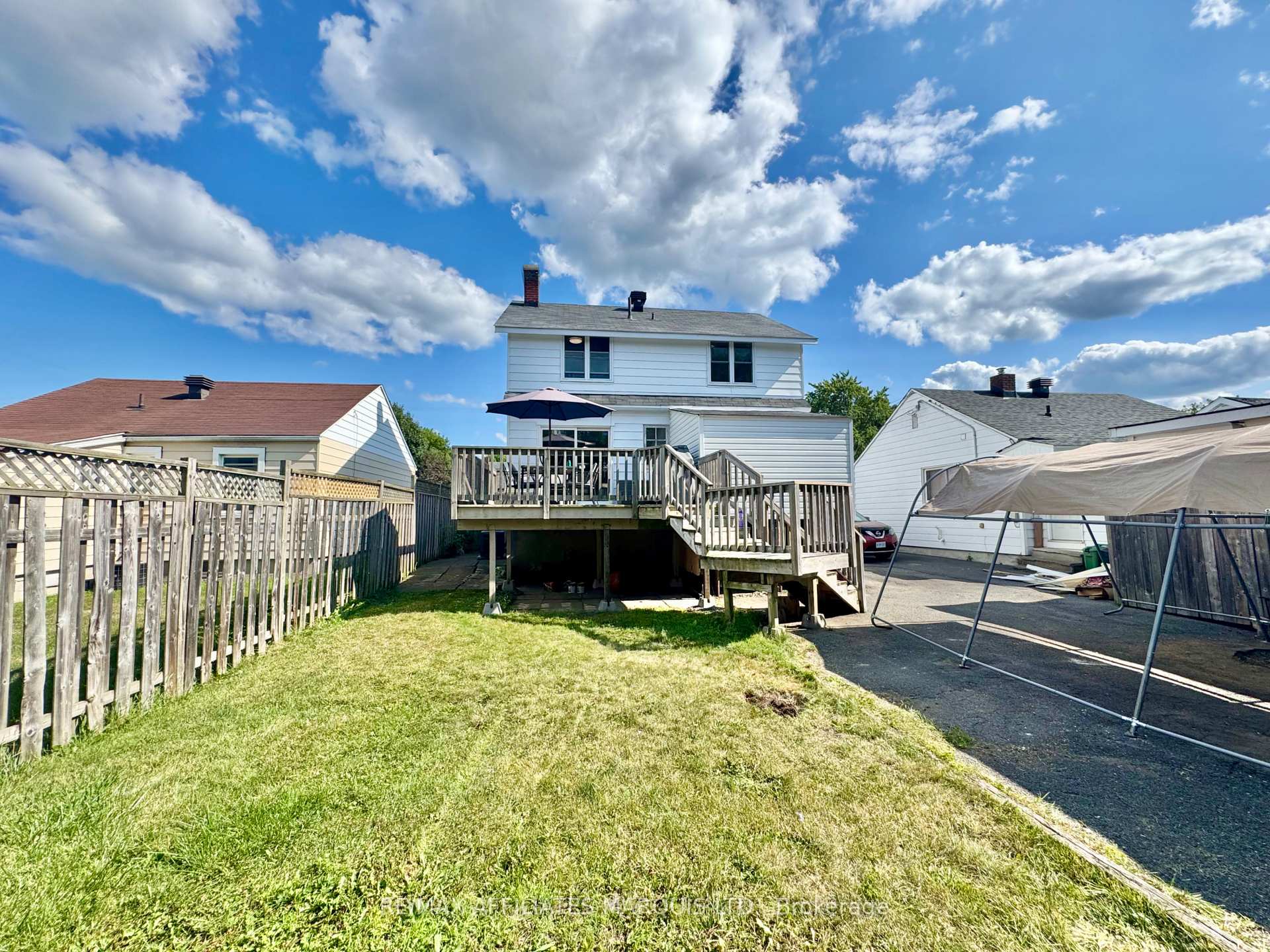 Photo 3 of 41 Twelfth Street E, Cornwall — HOMEH
