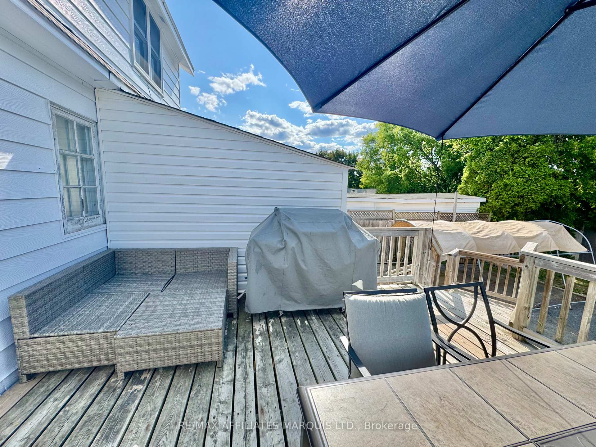 Photo 9 of 41 Twelfth Street E, Cornwall — HOMEH