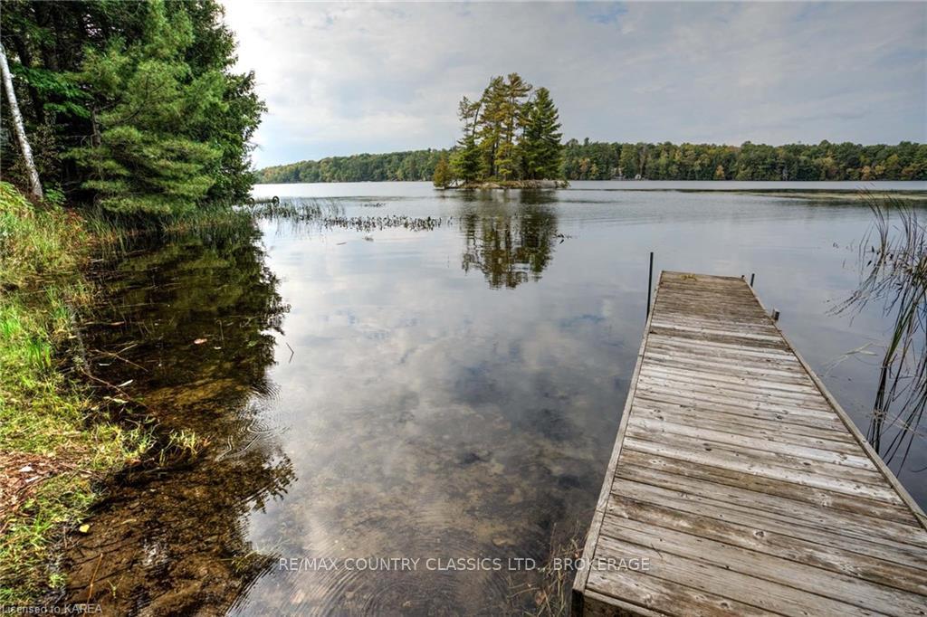 Photo 5 of 1054 Earl Bay Lane, North Frontenac, Frontenac North — HOMEH