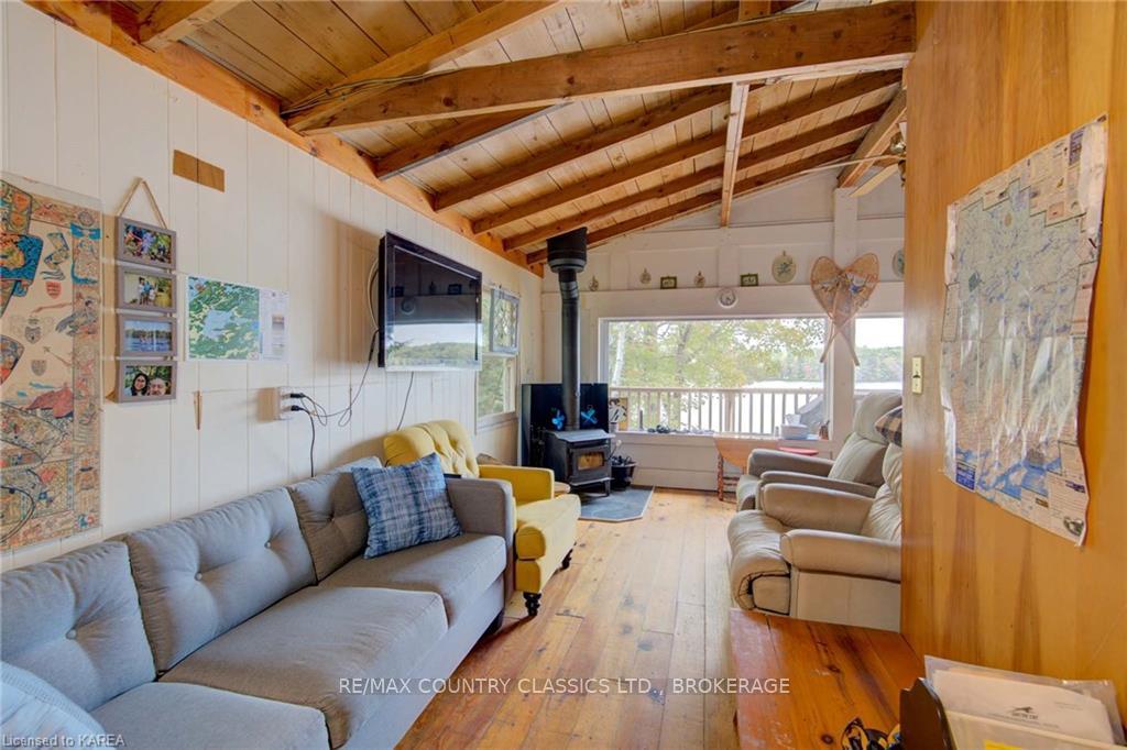 Photo 8 of 1054 Earl Bay Lane, North Frontenac, Frontenac North — HOMEH