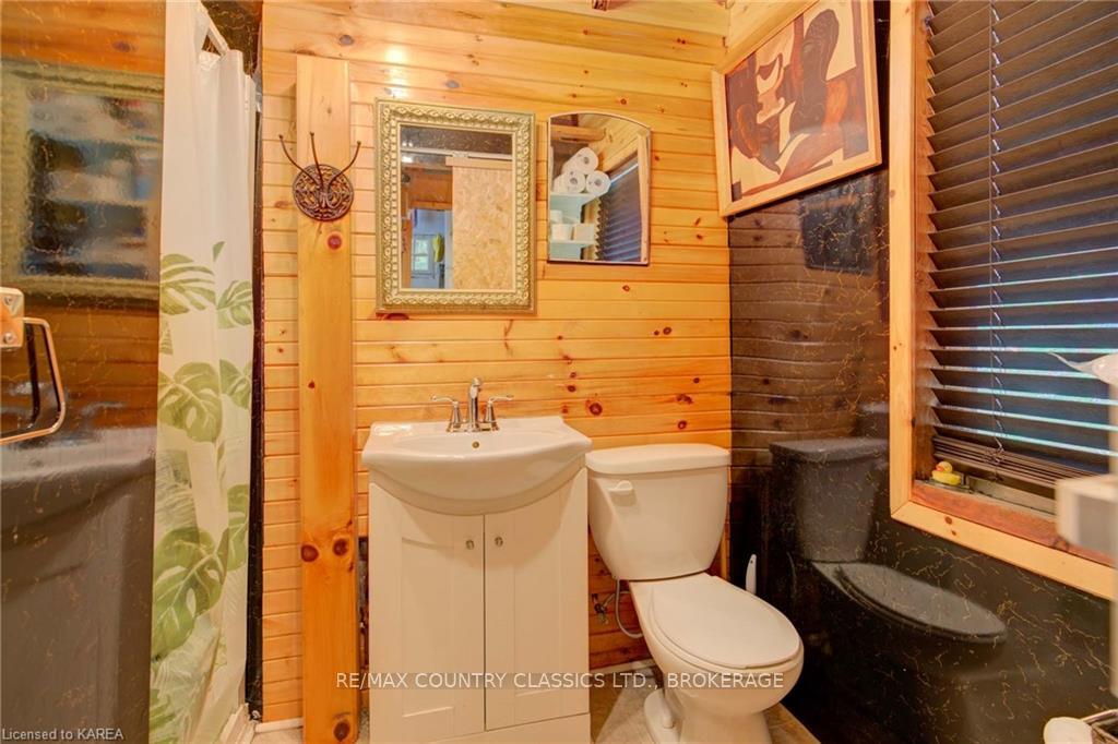Photo 16 of 1054 Earl Bay Lane, North Frontenac, Frontenac North — HOMEH
