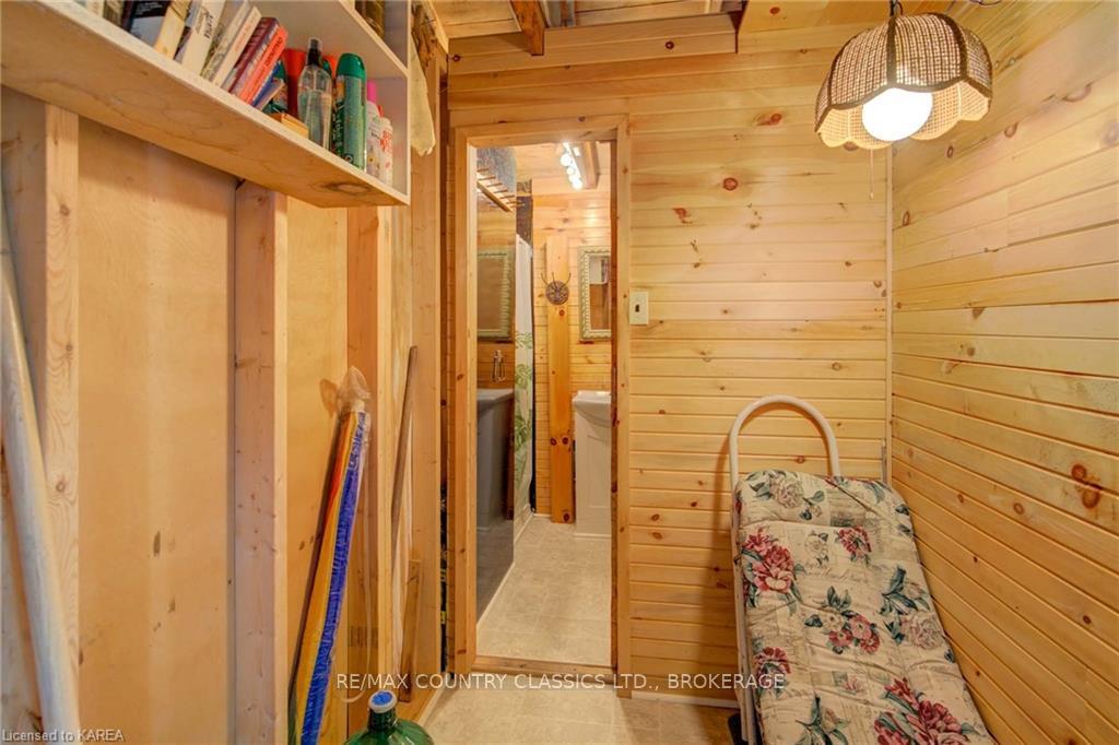 Photo 17 of 1054 Earl Bay Lane, North Frontenac, Frontenac North — HOMEH