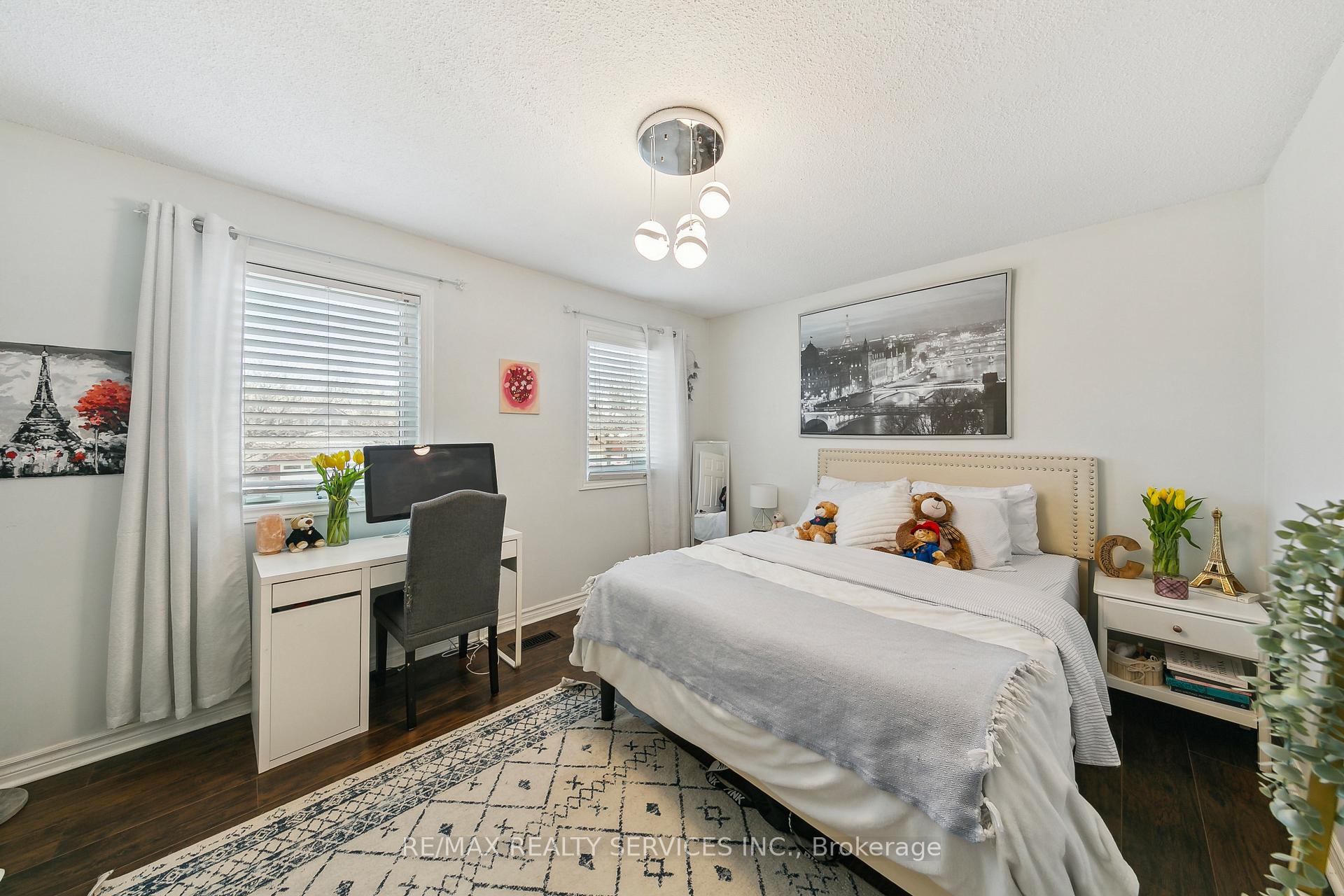 Photo 28 of 120 Flowertown Avenue, Brampton, Northwood Park — HOMEH