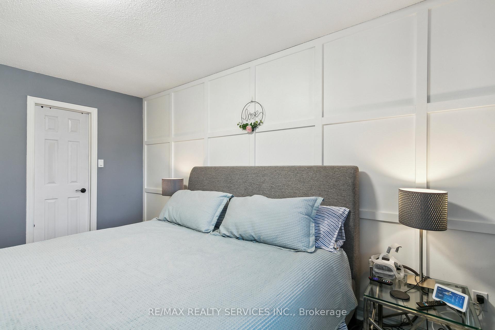 Photo 33 of 120 Flowertown Avenue, Brampton, Northwood Park — HOMEH