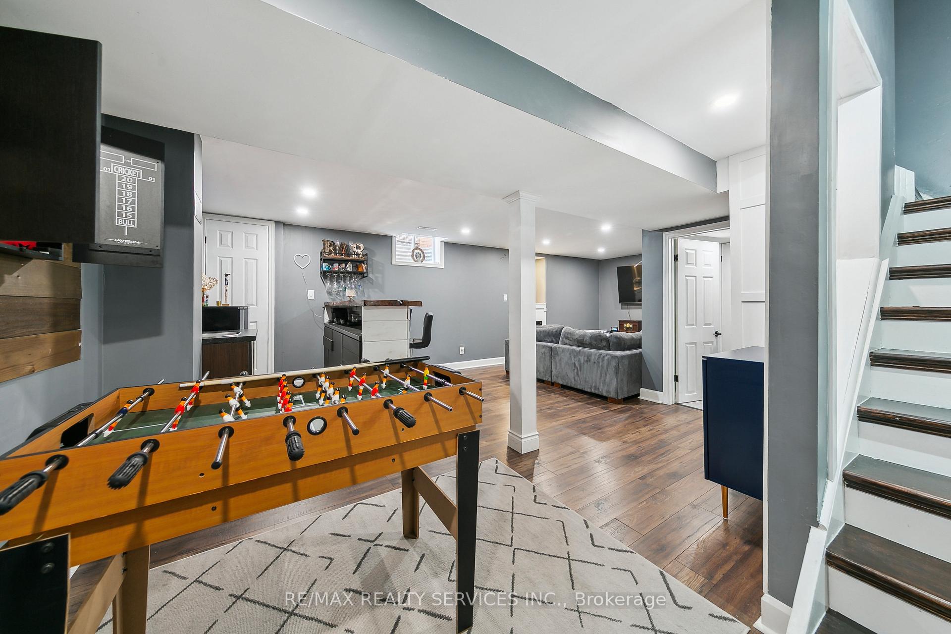 Photo 35 of 120 Flowertown Avenue, Brampton, Northwood Park — HOMEH