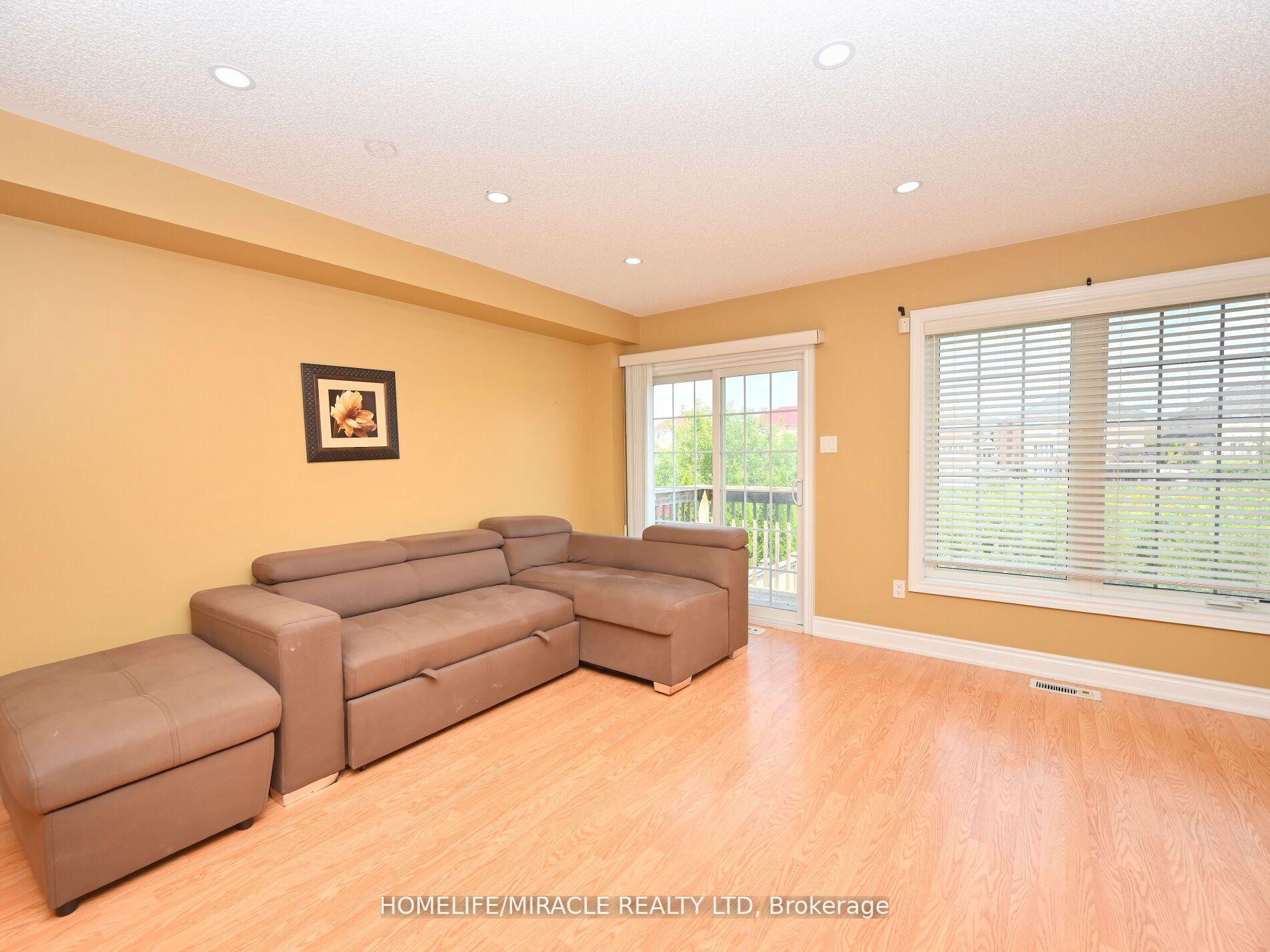 Photo 7 of Unit 174, 81 Cedarbrook Road, Brampton, Sandringham-Wellington — HOMEH