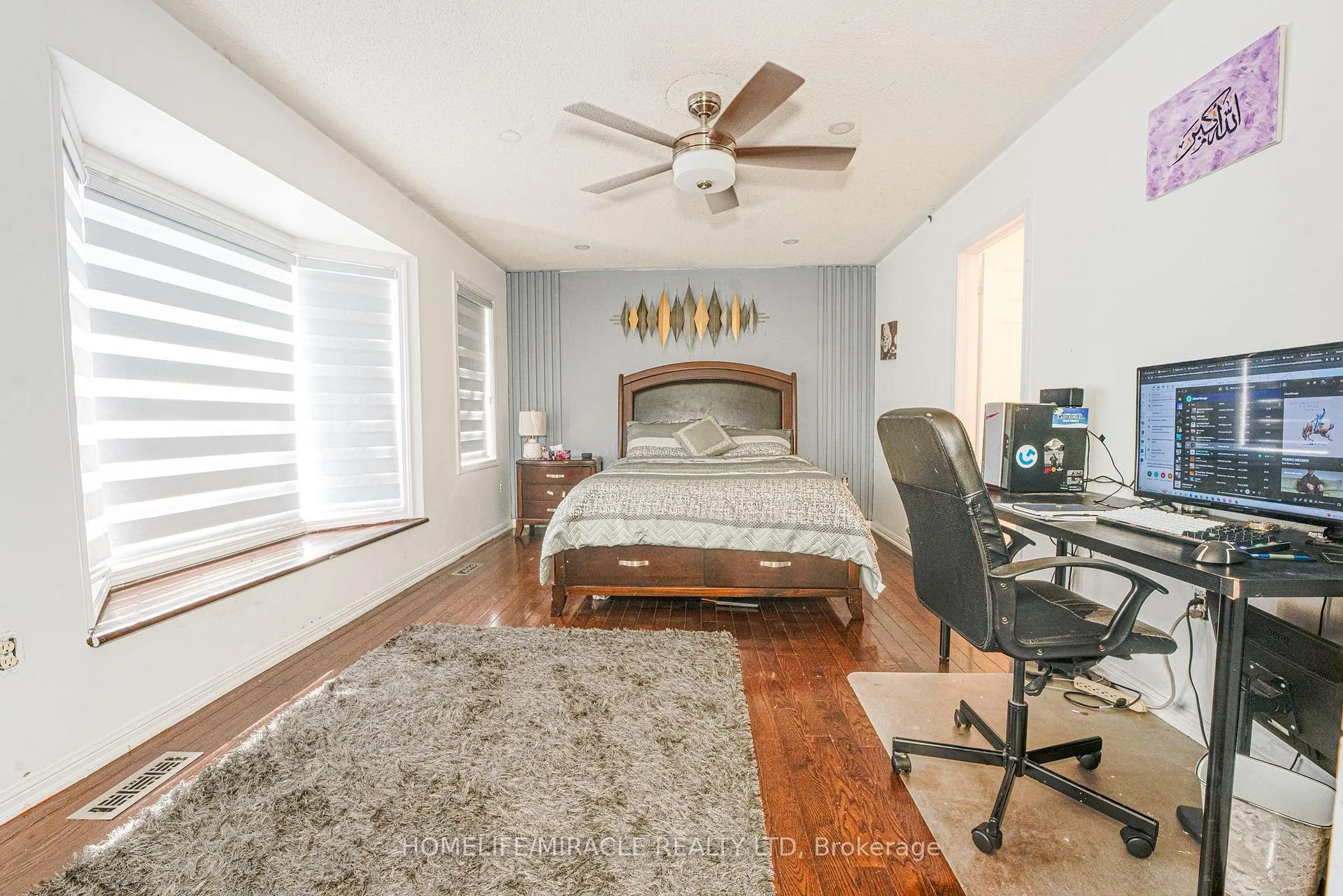 Photo 26 of 28 Bowsfield Drive, Brampton, Vales of Castlemore — HOMEH