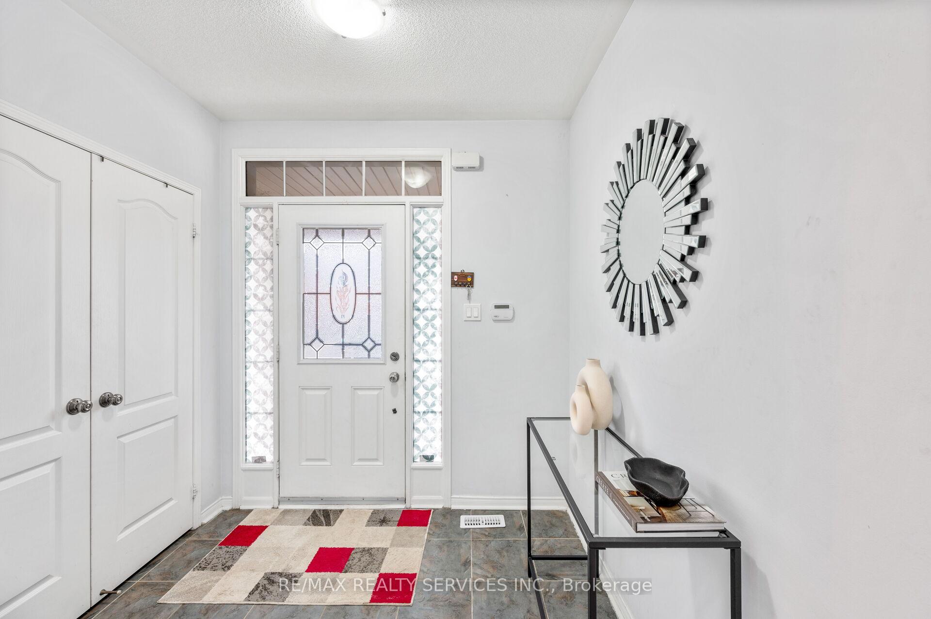 Photo 33 of 31 Rambling Oak Drive, Brampton, Fletcher's Meadow — HOMEH
