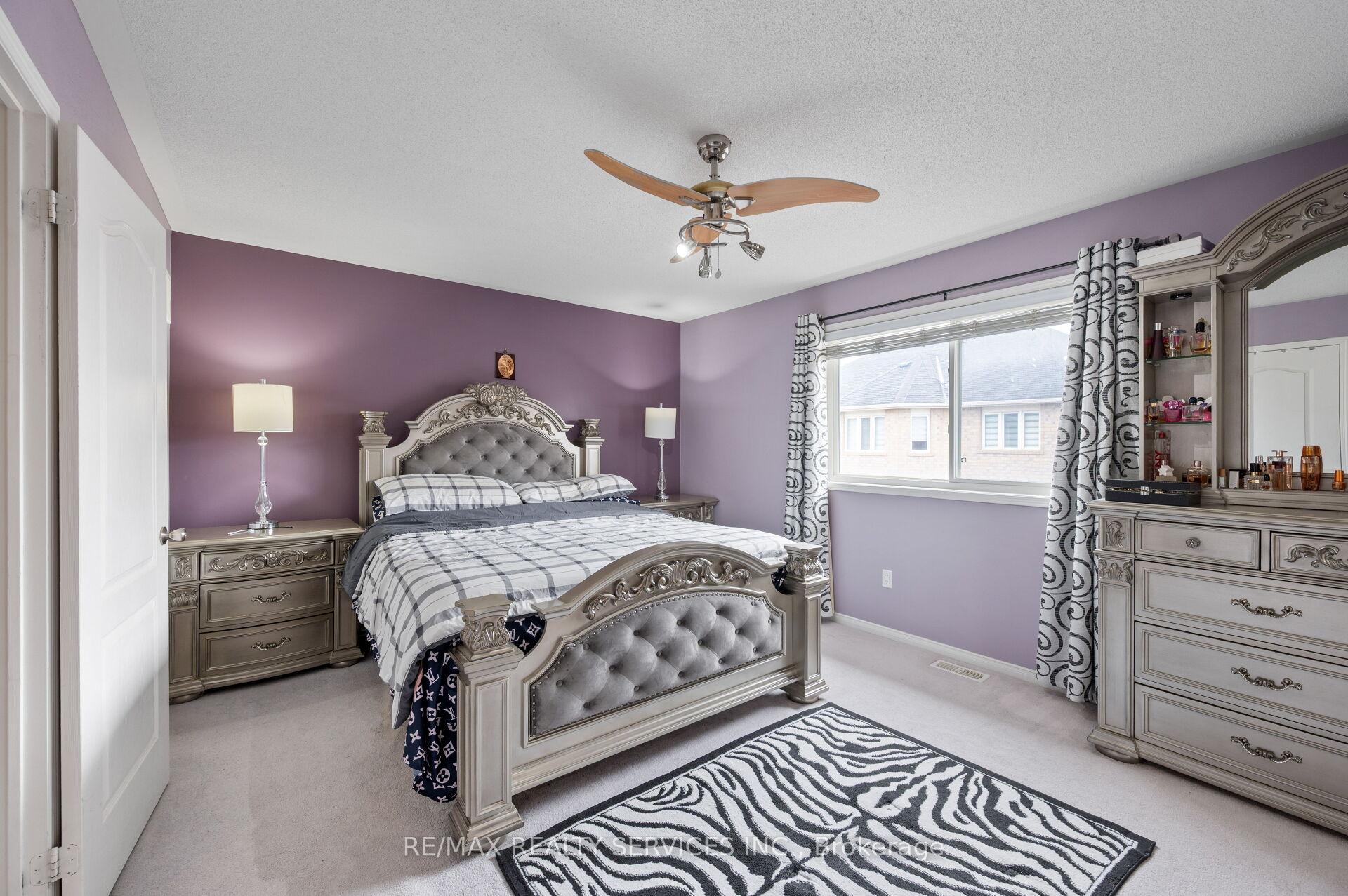 Photo 17 of 31 Rambling Oak Drive, Brampton, Fletcher's Meadow — HOMEH