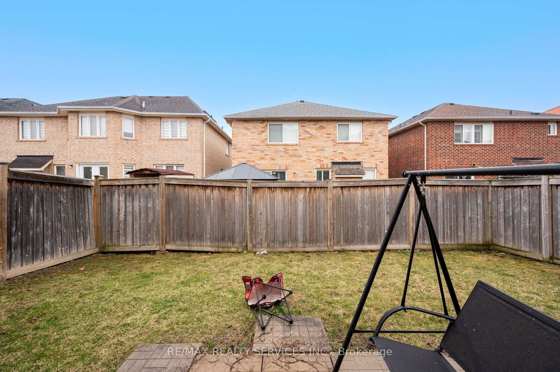 Photo 22 of 31 Rambling Oak Drive, Brampton, Fletcher's Meadow — HOMEH