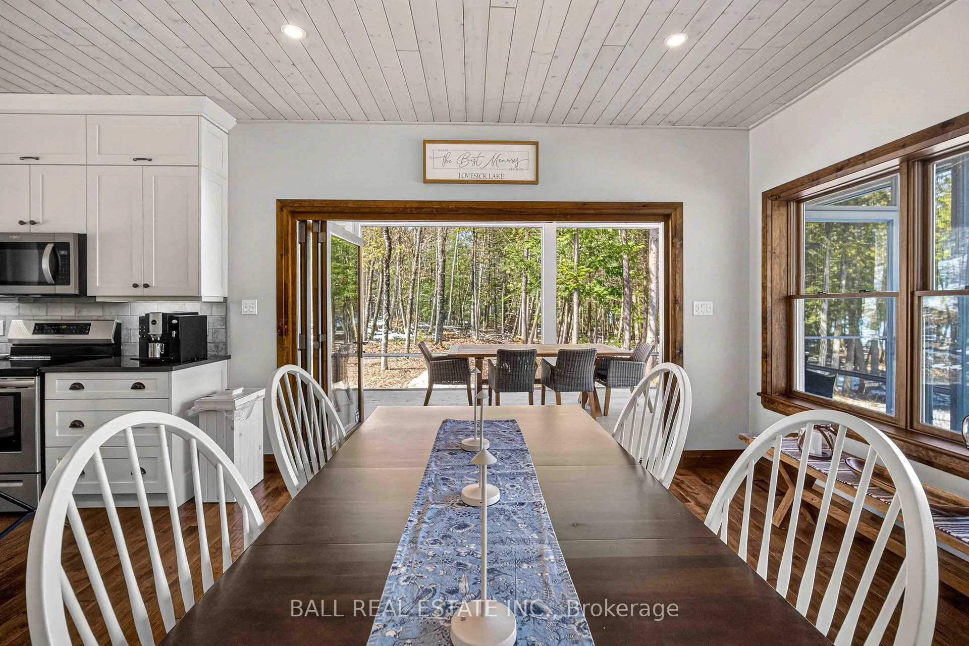 Photo 16 of 3174 + 3170 Spring Lane E, Selwyn — HOMEH