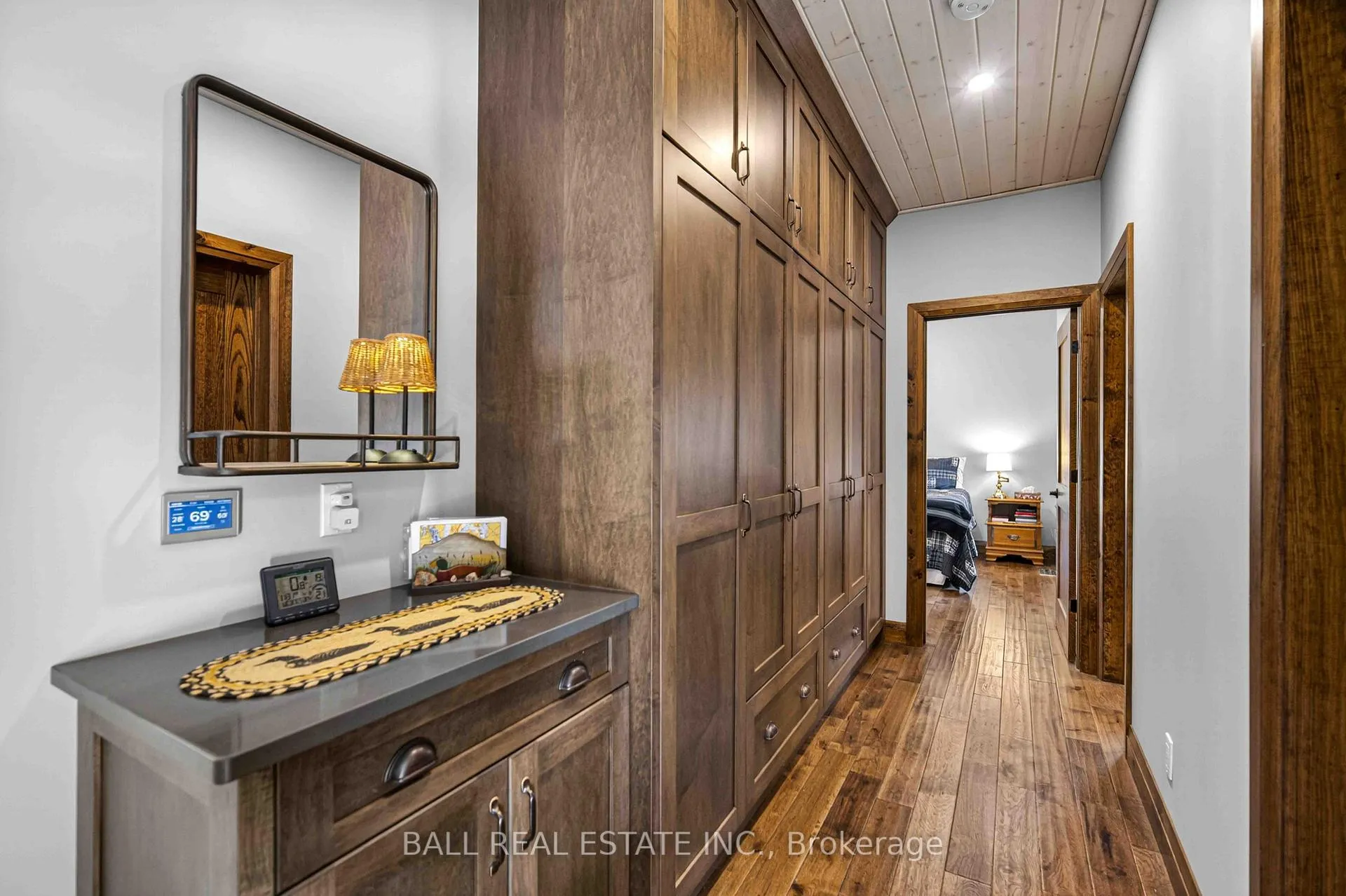 Photo 23 of 3174 + 3170 Spring Lane E, Selwyn — HOMEH
