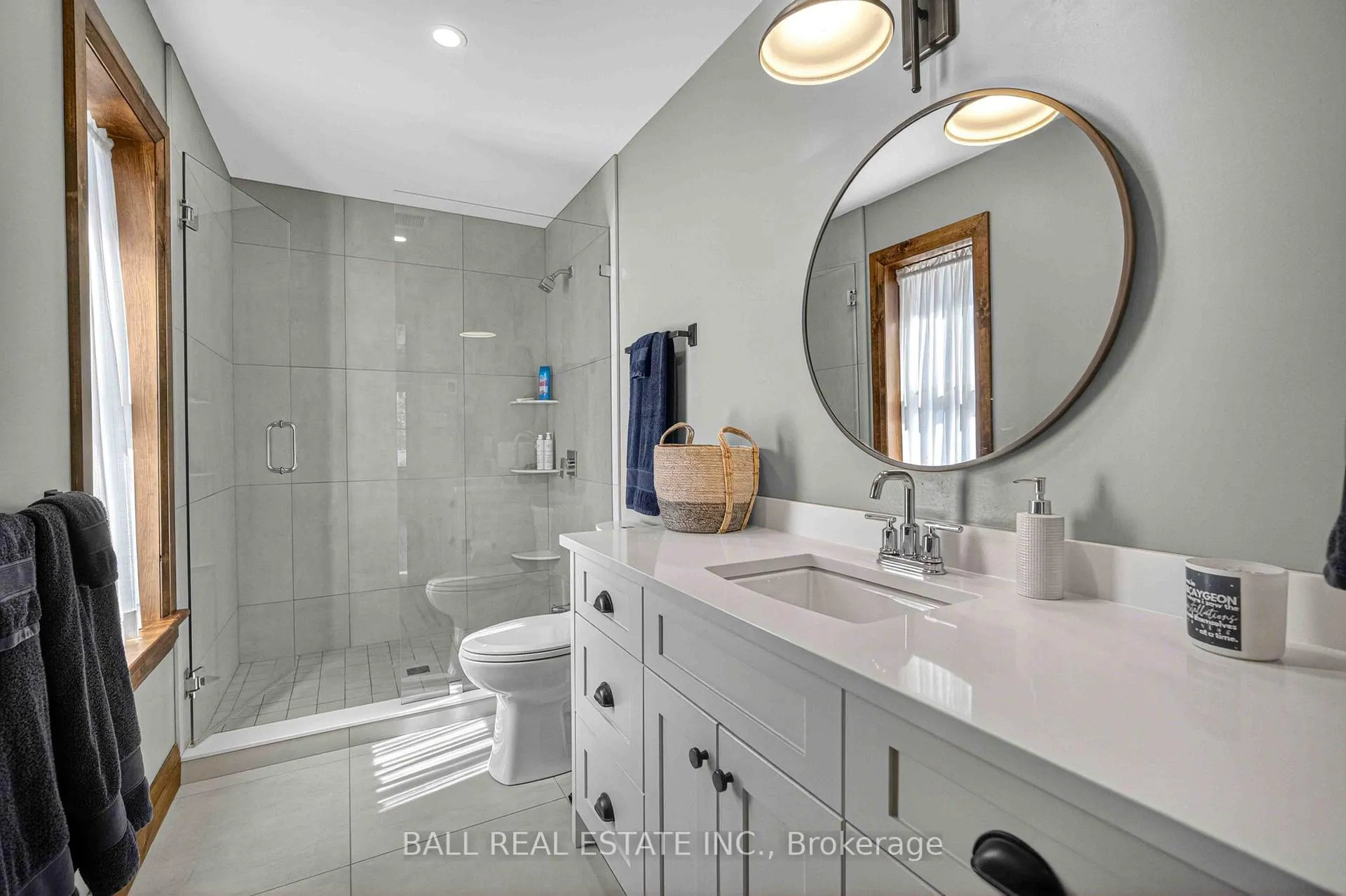 Photo 28 of 3174 + 3170 Spring Lane E, Selwyn — HOMEH
