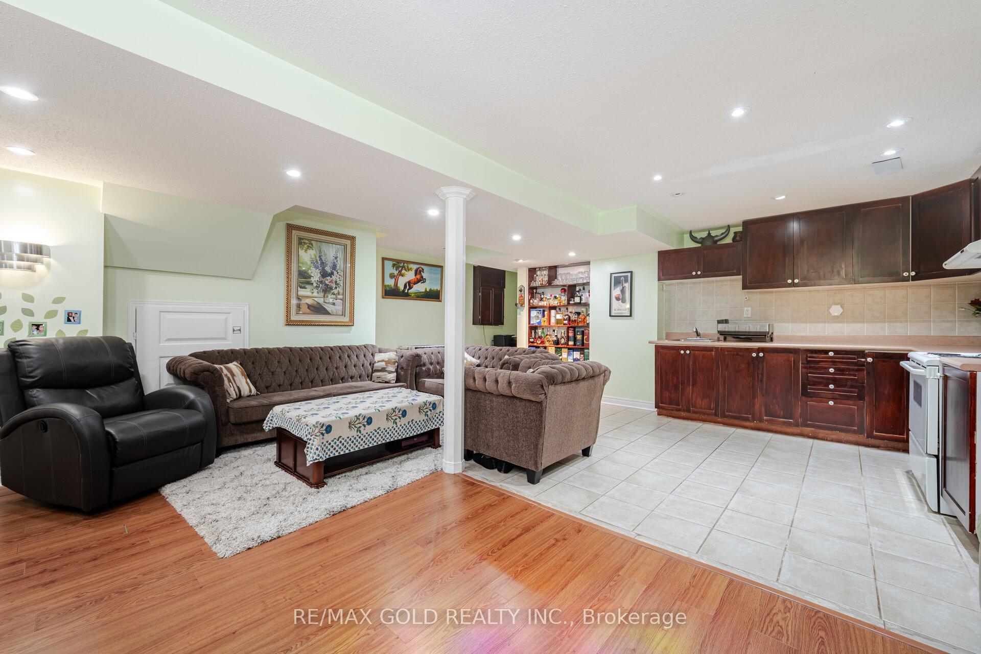 Photo 30 of 52 Octillo Boulevard, Brampton, Sandringham-Wellington — HOMEH