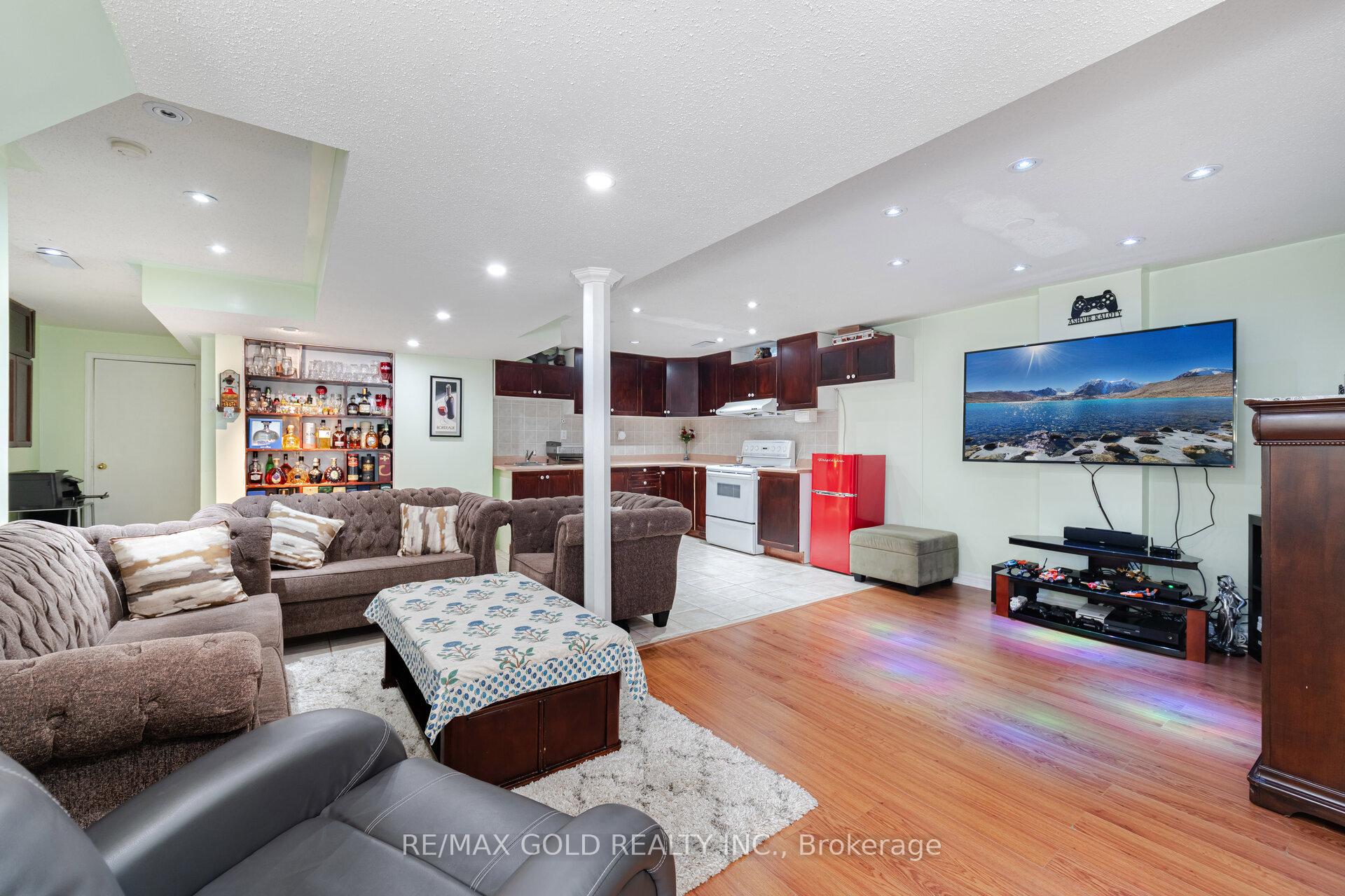 Photo 31 of 52 Octillo Boulevard, Brampton, Sandringham-Wellington — HOMEH