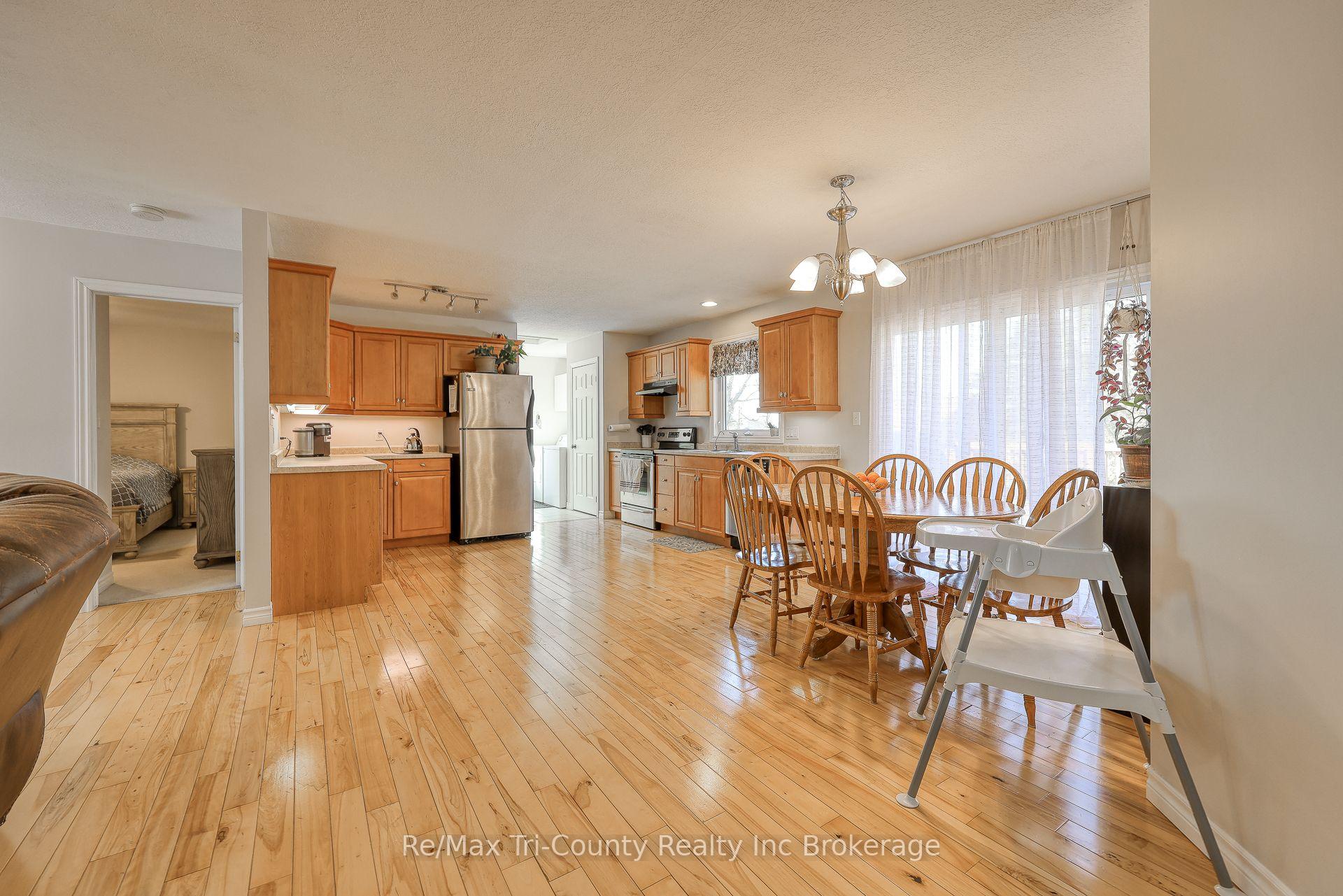 Photo 5 of 51134 Ron McNeil Line, Malahide, Springfield — HOMEH