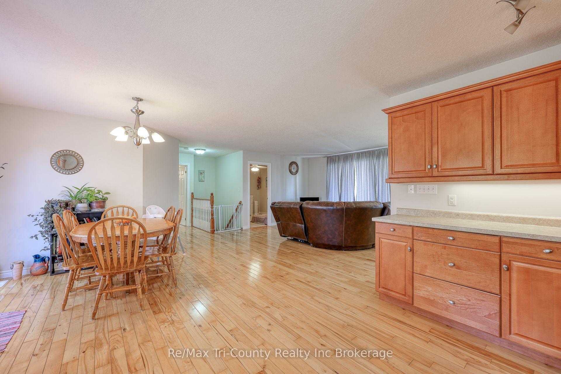 Photo 9 of 51134 Ron McNeil Line, Malahide, Springfield — HOMEH