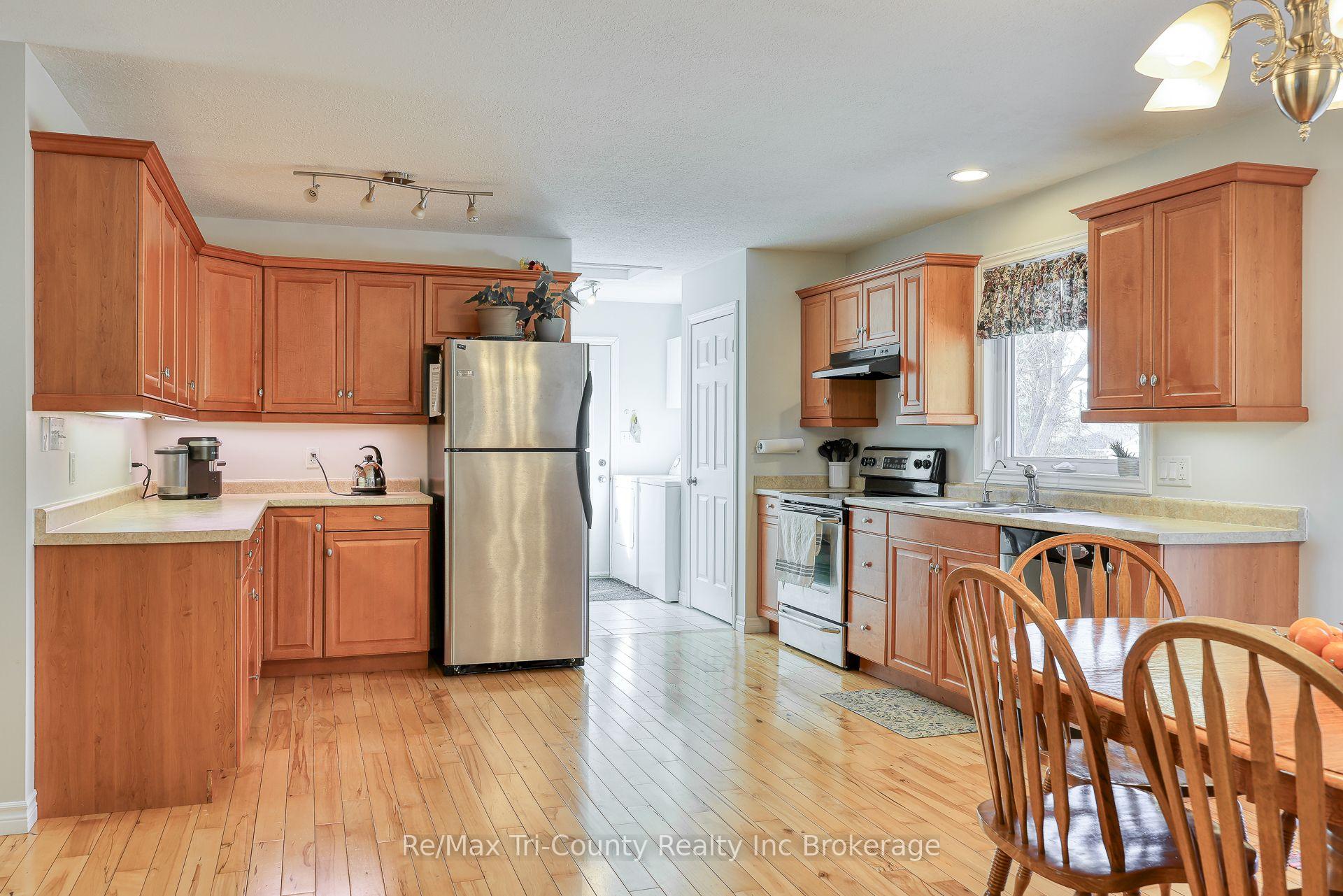 Photo 11 of 51134 Ron McNeil Line, Malahide, Springfield — HOMEH