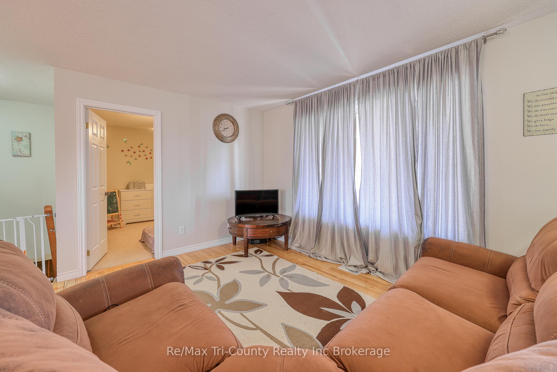 Photo 15 of 51134 Ron McNeil Line, Malahide, Springfield — HOMEH