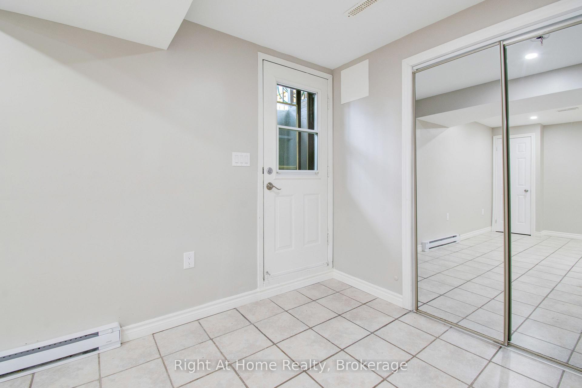 Photo 33 of 63 Martindale Crescent, Brampton, Brampton West — HOMEH