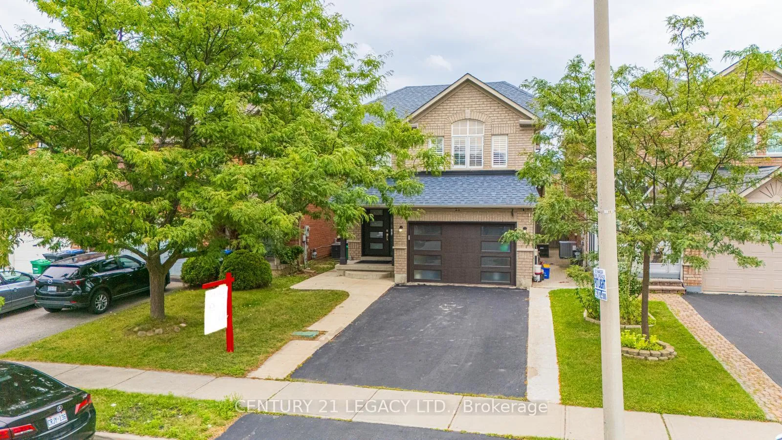 Photo 1 of 21 Serenity Lane, Brampton, Sandringham-Wellington — HOMEH